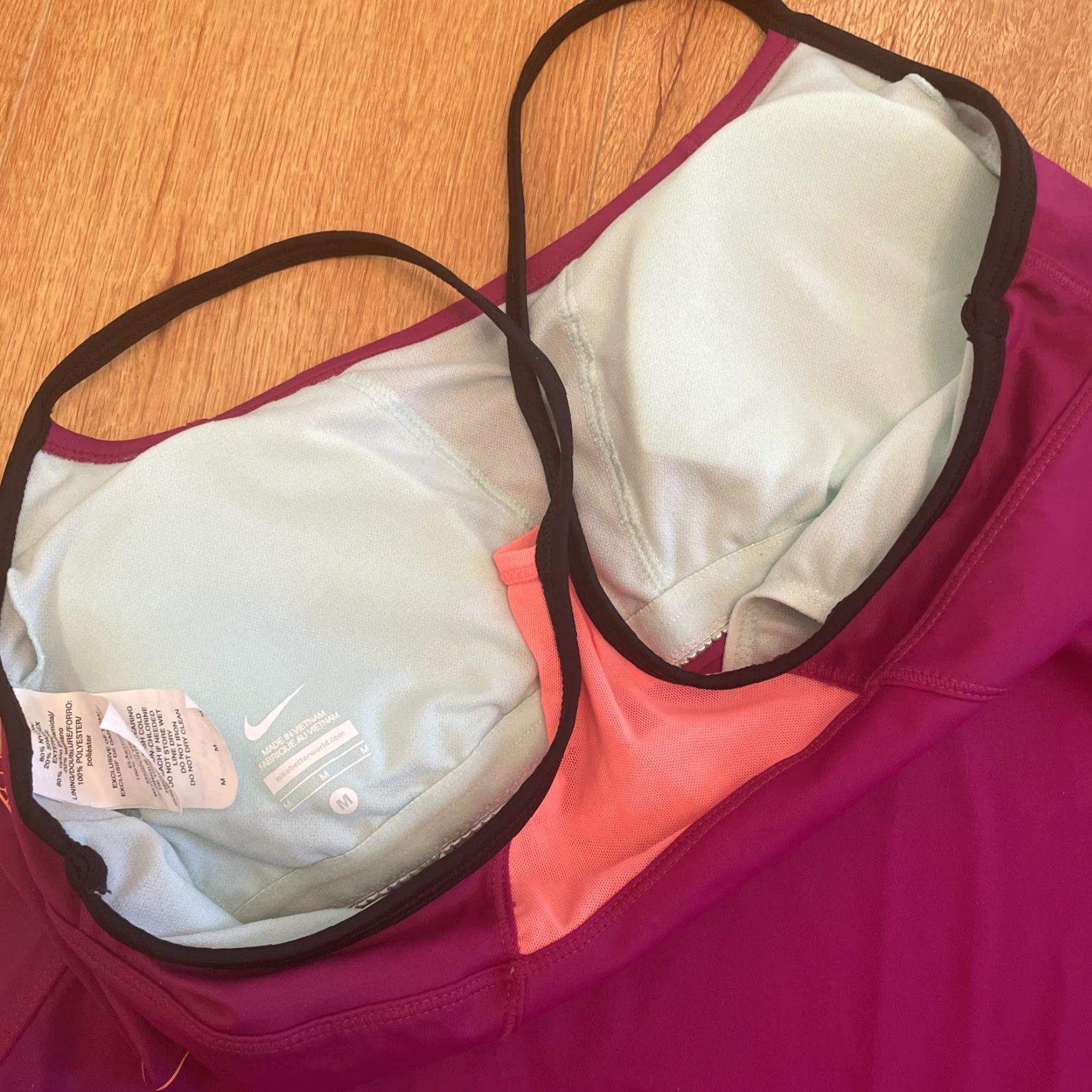 Nike Nike Racerback Tankini Top Swimwear Women's Medium Maroon - Built-In Bra, Polyester Lining, Athletic, 15023, Regular, Women, Top Size M / US 6-8 / IT 42-44 - 6 Thumbnail