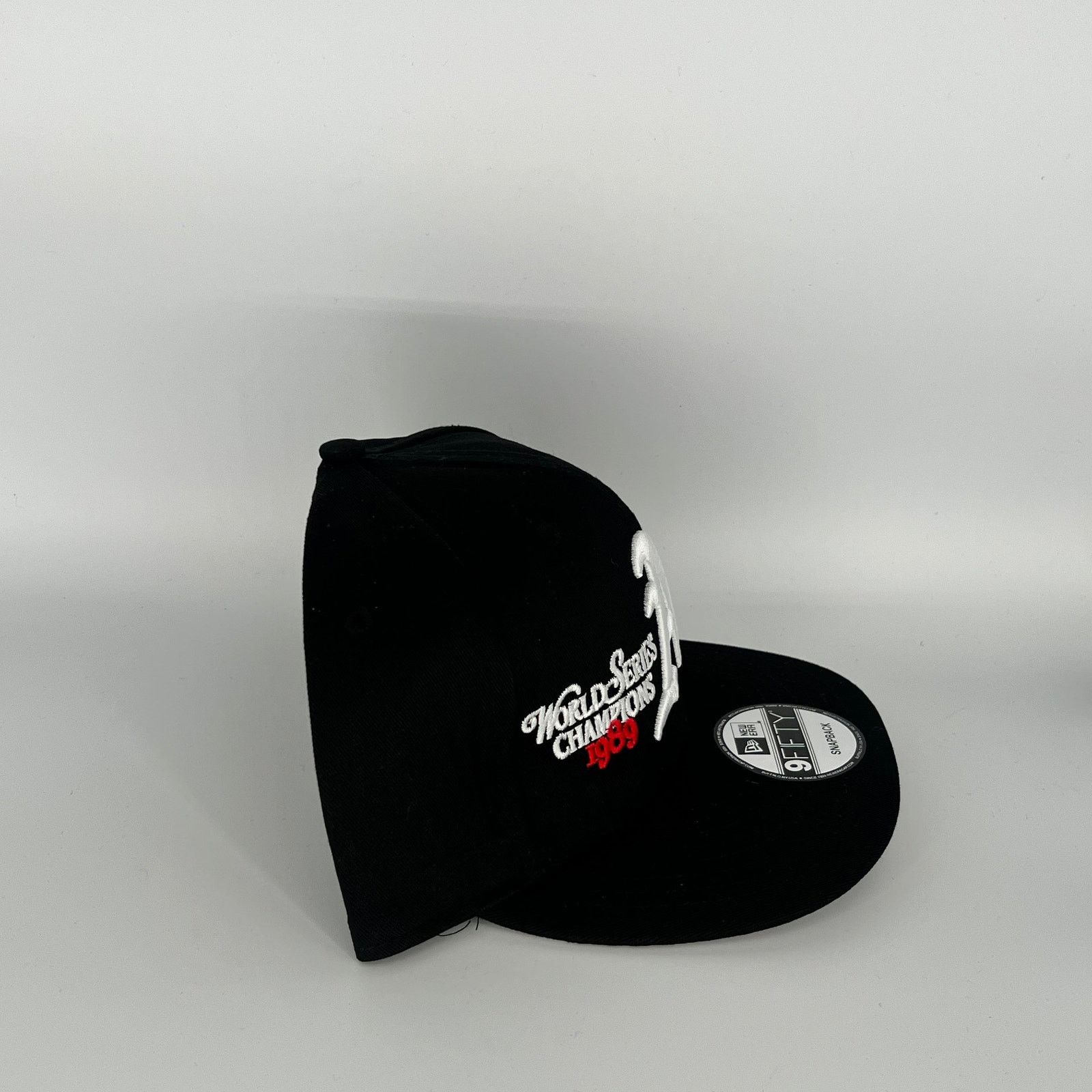 New Era Black Athletics 1989 World Series Champions New Era MLB Size ONE SIZE - 3 Thumbnail