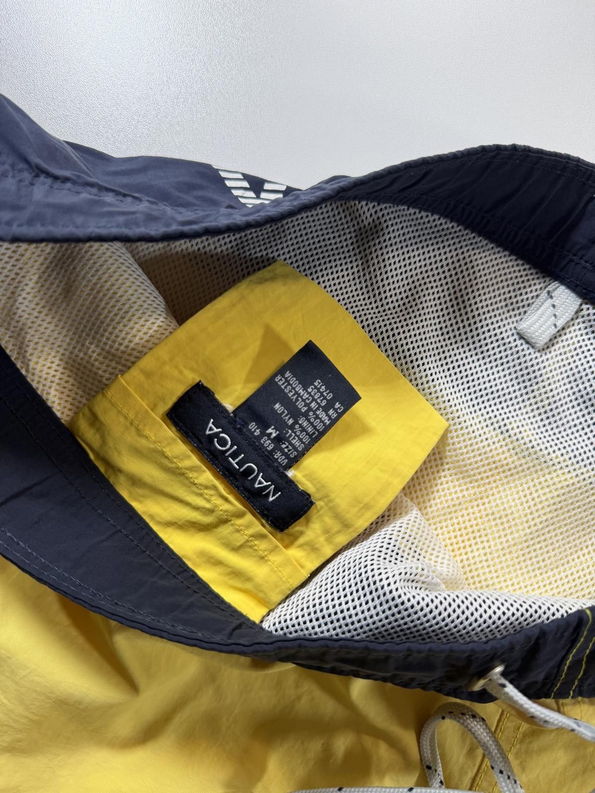 Nautica Nautica Men's Yellow and Navy Swim Shorts M Size US 32 / EU 48 - 4 Thumbnail