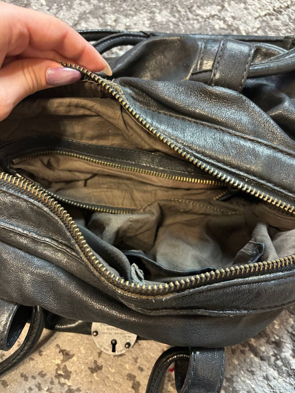 Allsaints × Vintage Vintage Y2K Allsaints Leather Archival Opium Shoulder Bag Size ONE SIZE - 4 Thumbnail