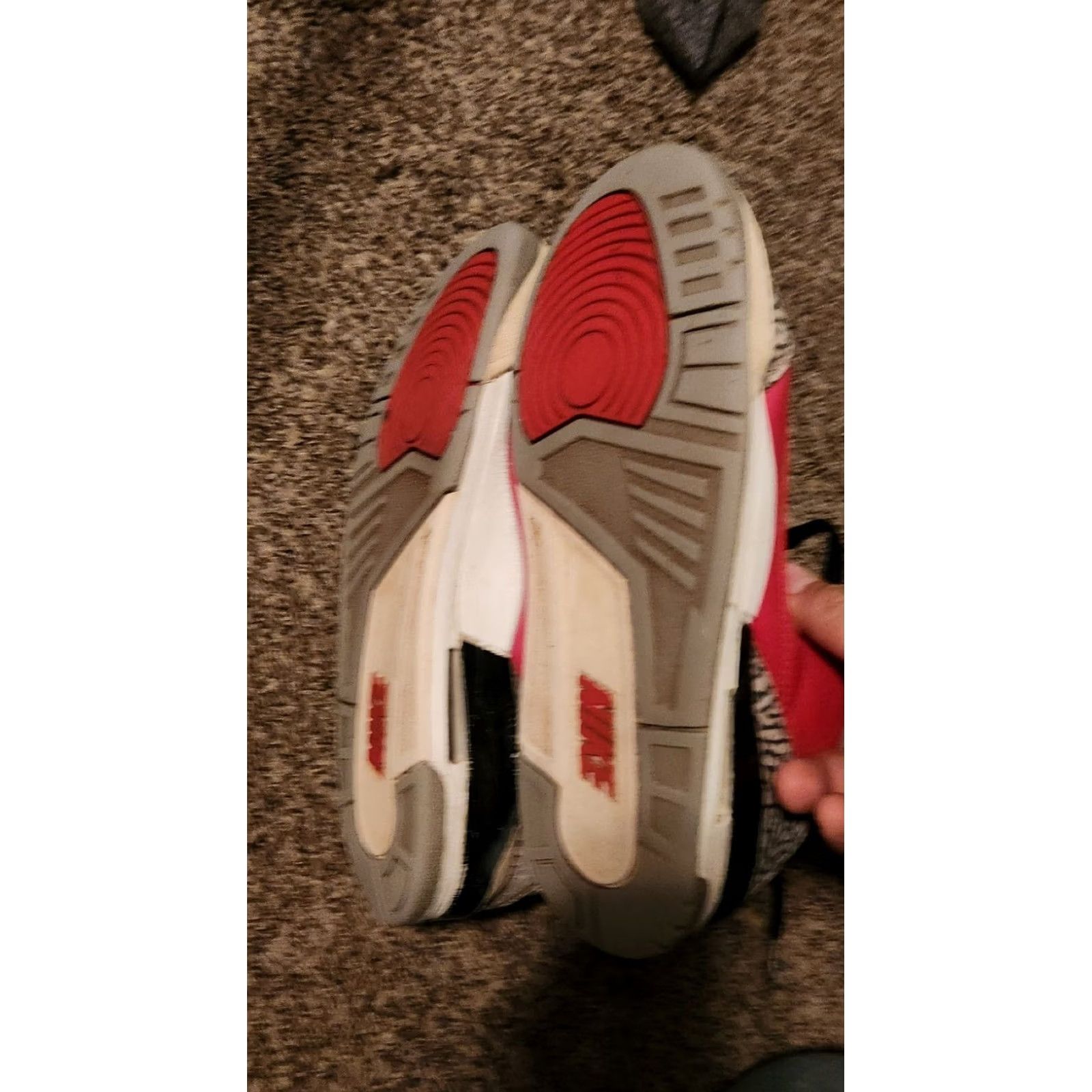 Jordan Brand Nike Air Jordan 3 Retro SE Unite Sneaker Mens 8.5 Red Leather Rubber 2020 CK5692-600 Size US 9 / EU 42 - 6 Thumbnail