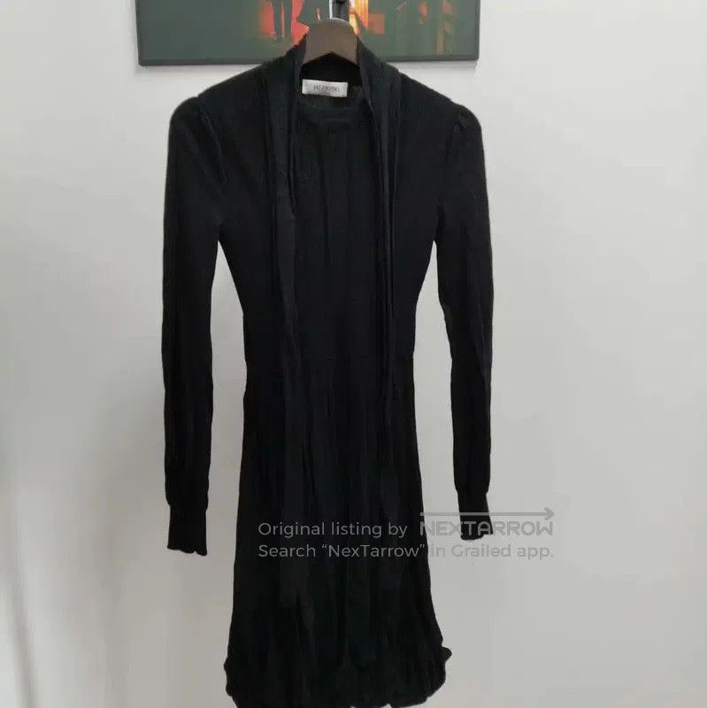 Valentino Valentino Black Wool Long Sleeve Dress . Size S / US 4 / IT 40 - 1 Thumbnail