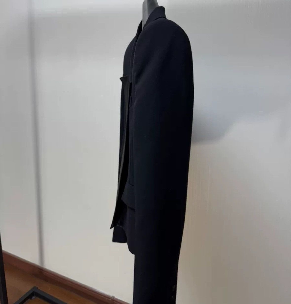 Rick Owens Rick Owens Shoulder Cushion Short Suit 2412-Nextarrow Size US S / EU 44-46 / 1 - 4 Thumbnail