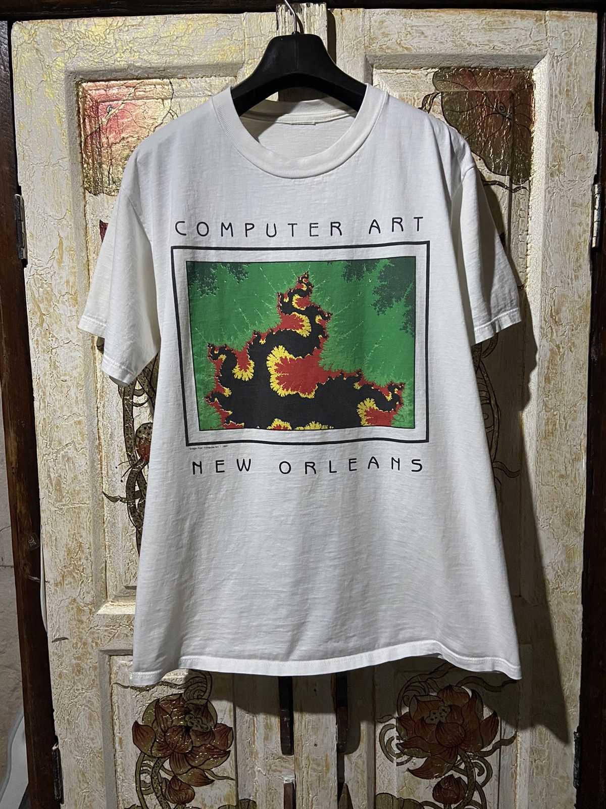 Arts & Science × Vintage Vintage 1990 Roberto Azank’s dragon tree art tee size m-l Size US L / EU 52-54 / 3 - 1 Thumbnail