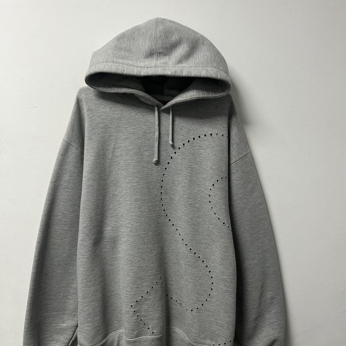 Supreme Supreme Hoodie Grey Size US XL / EU 56 / 4 - 4 Thumbnail