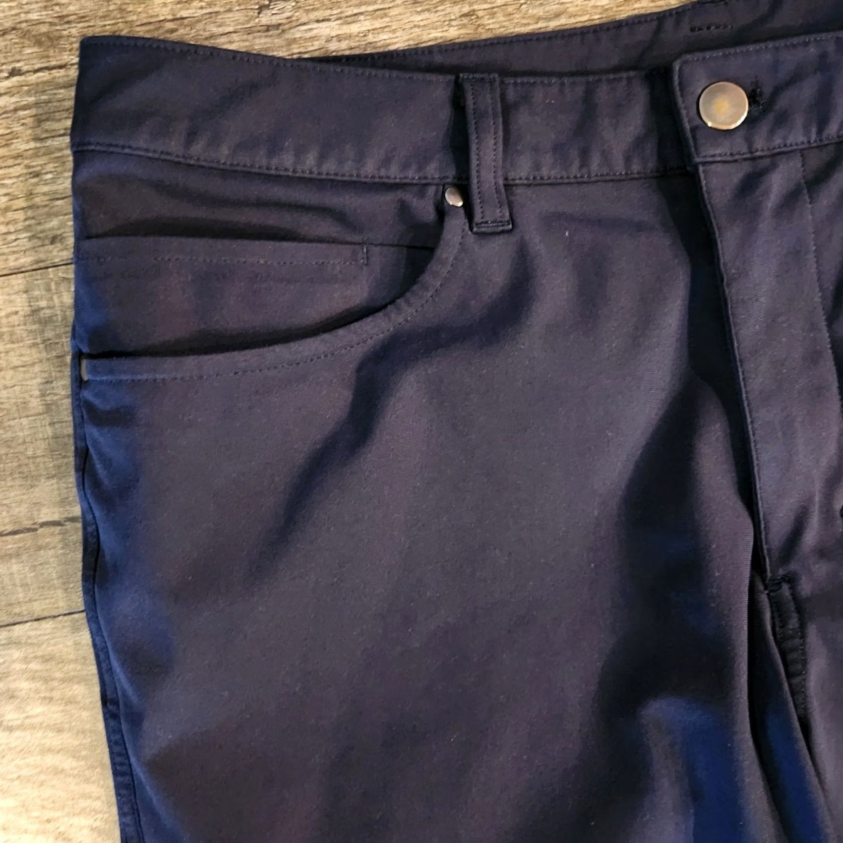 Lululemon Item Specifications: Age: 8 Size US 33 - 6 Thumbnail