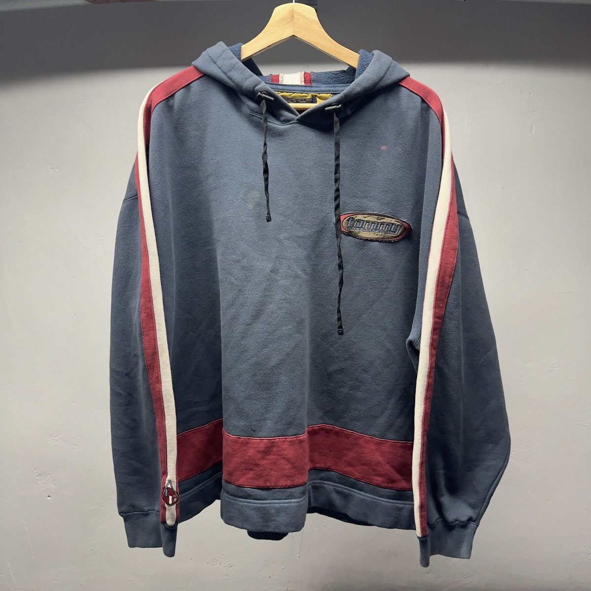 Tommy Hilfiger Boardsports Hoodie Thrashed Faded ERD Grunge