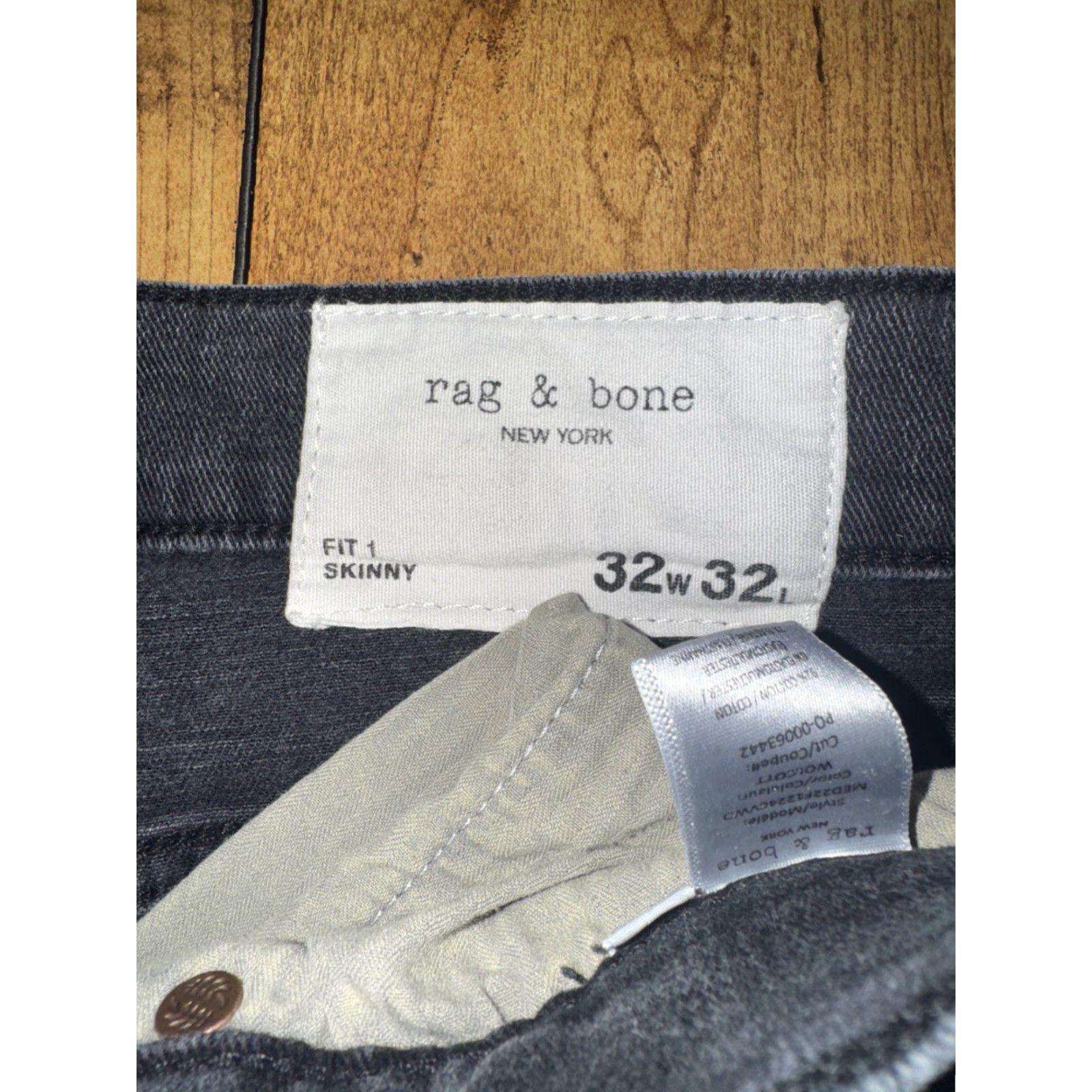 Rag & Bone Rag & Bone Skinny Jeans Black Distressed 32x30 Men's Jeans, 32 Inseam Slim Fit Distressed Knee 30 in Inseam Button Zip Regular 32x30 Size US 32 / EU 48 - 5 Thumbnail