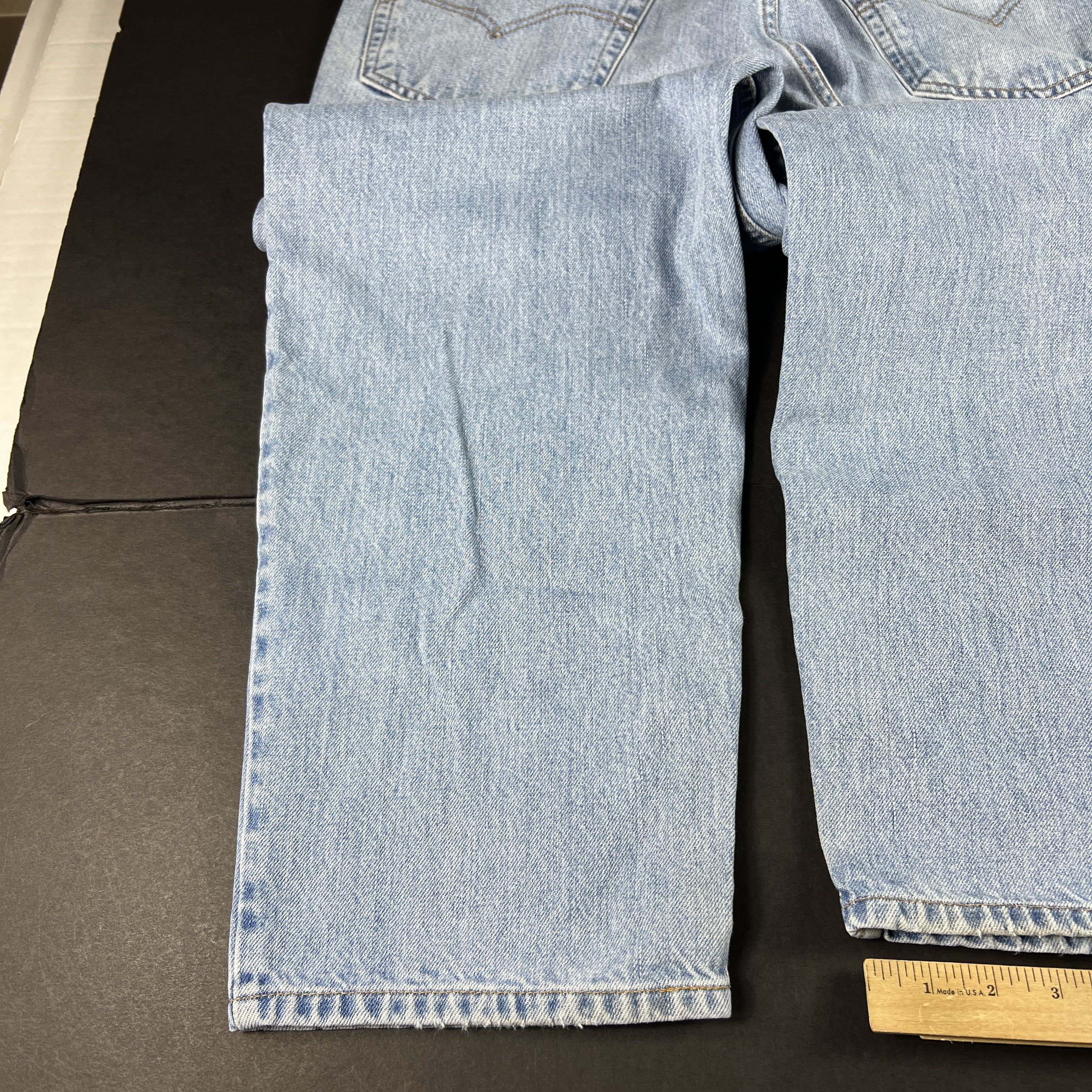 Levi's × Vintage VTG 90s Levi's Jeans 550 Relaxed Light Blue Cotton Denim Size US 36 / EU 52 - 17 Thumbnail