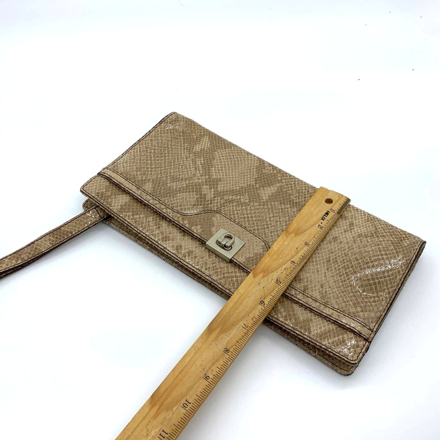 Banana Republic Banana Republic Snakr Skin Print Clutch Womens Small Bag Size ONE SIZE - 4 Thumbnail