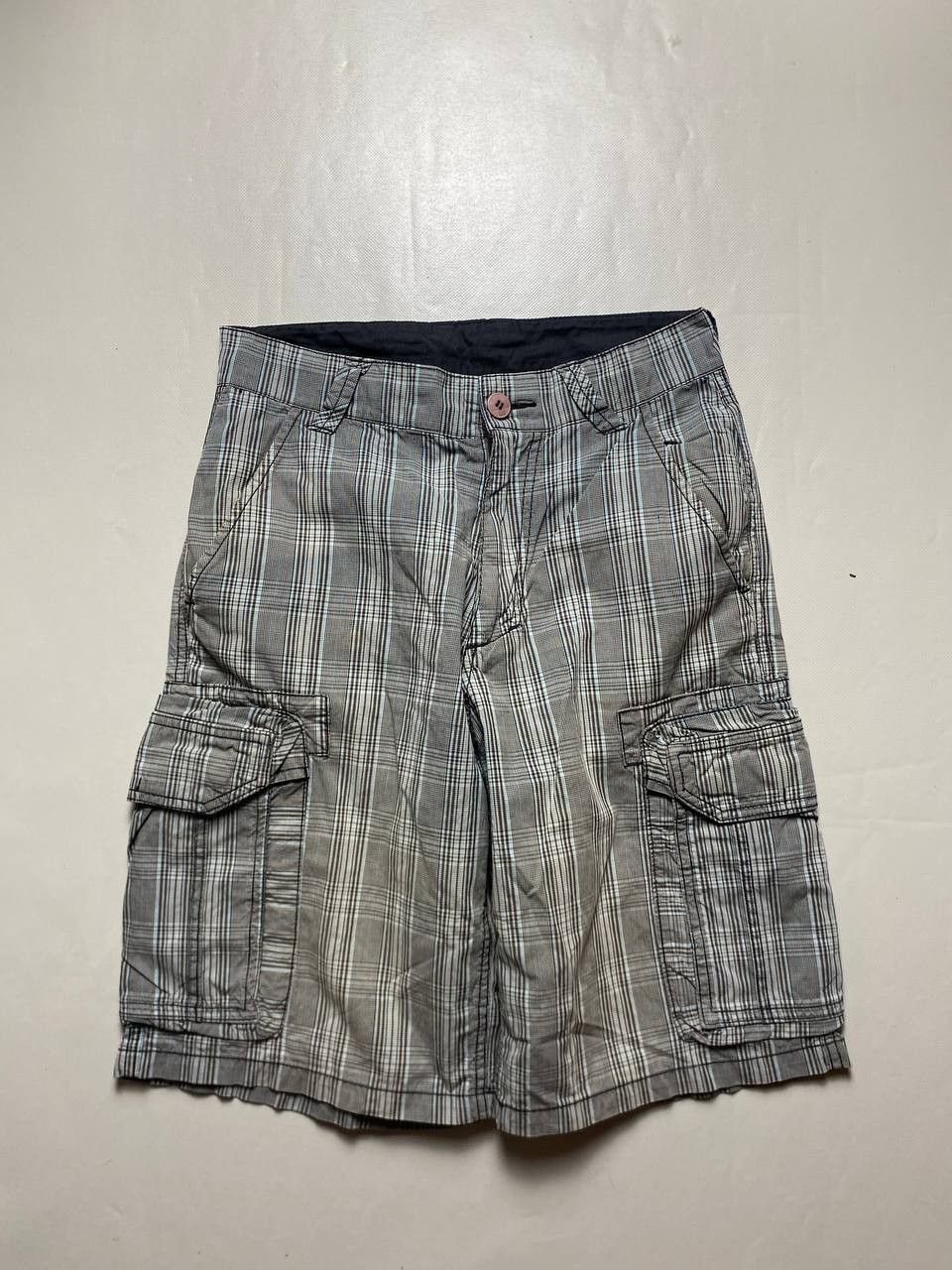 Quiksilver Vintage Shorts Quiksilver Cargo Size US 29 - 1 Thumbnail