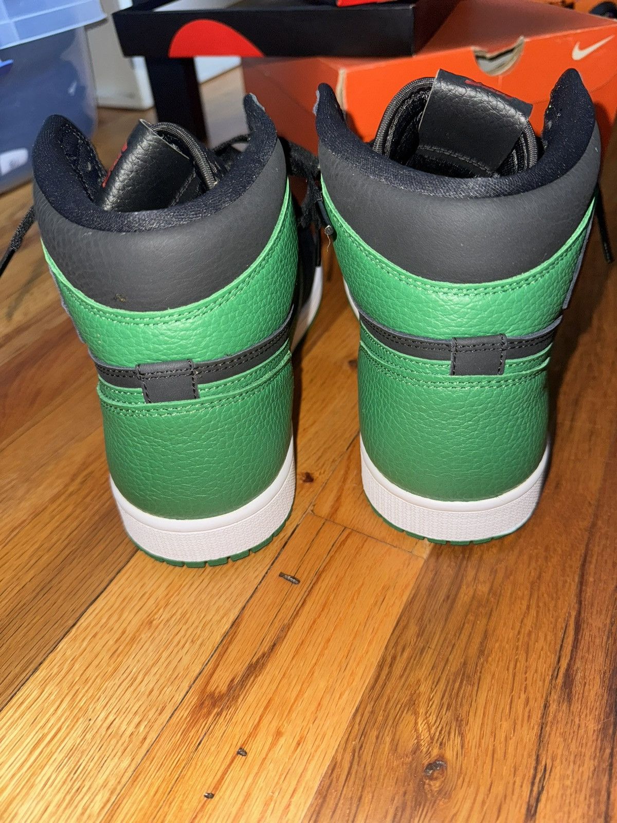 Nike Nike Pine Green 1s Size US 9.5 / EU 42-43 - 5 Thumbnail