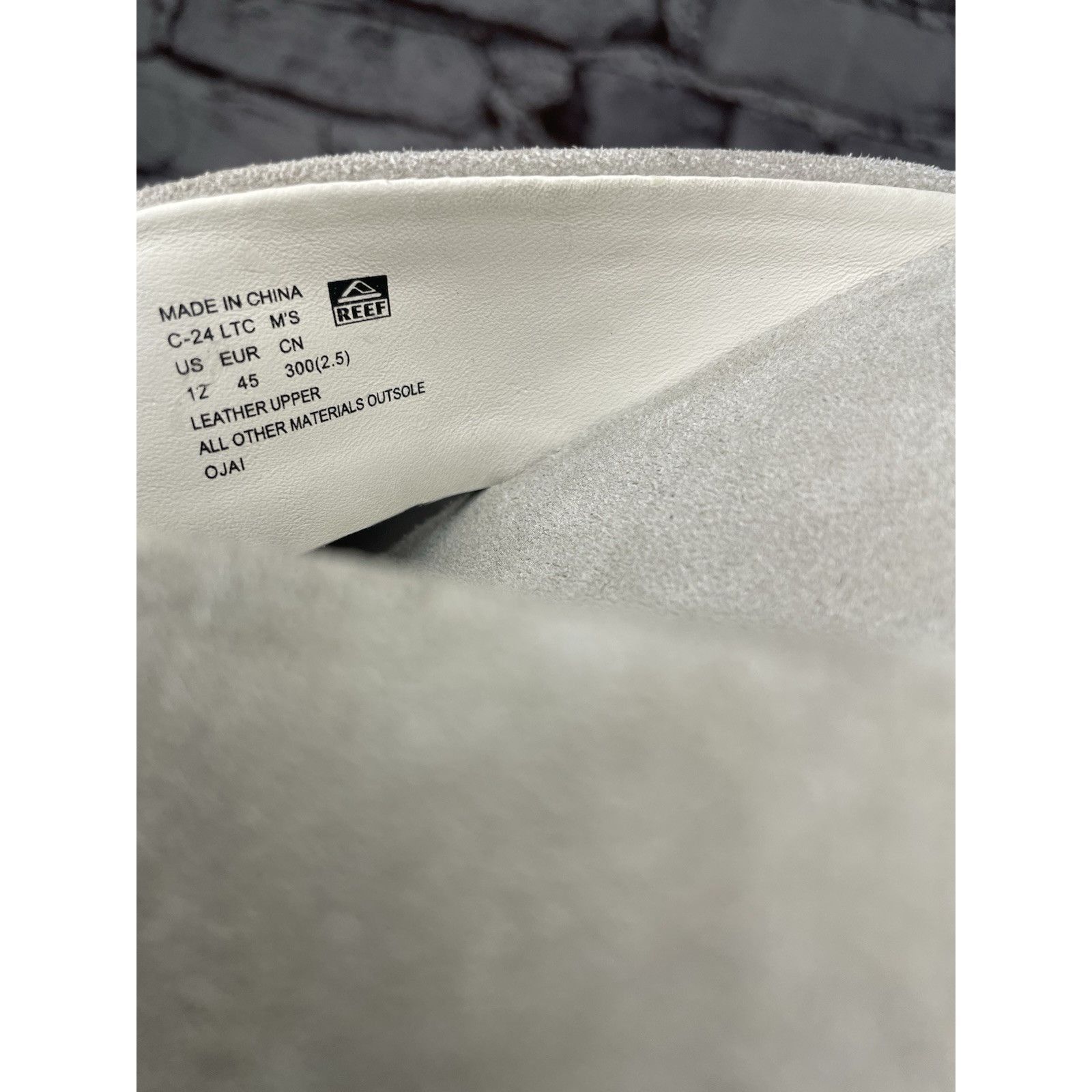 REEF REEF OJAI Gray Suede Leather Cushion Comfort FlipFlops Sanda Size US 12 / EU 45 - 8 Thumbnail
