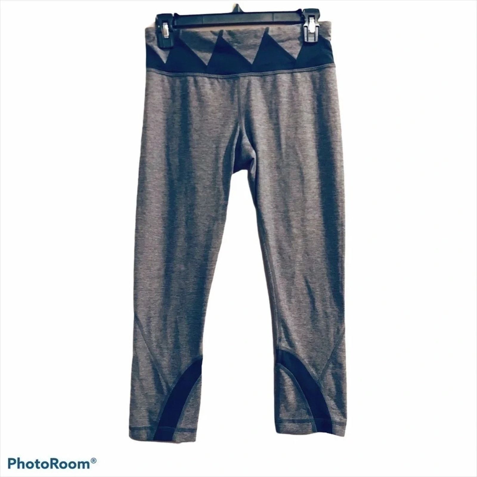 Lululemon Lululemon Run Inspire Crop II Luxtreme 6 Cropped Leggings Size 28" / US 6 / IT 42 - 1 Thumbnail
