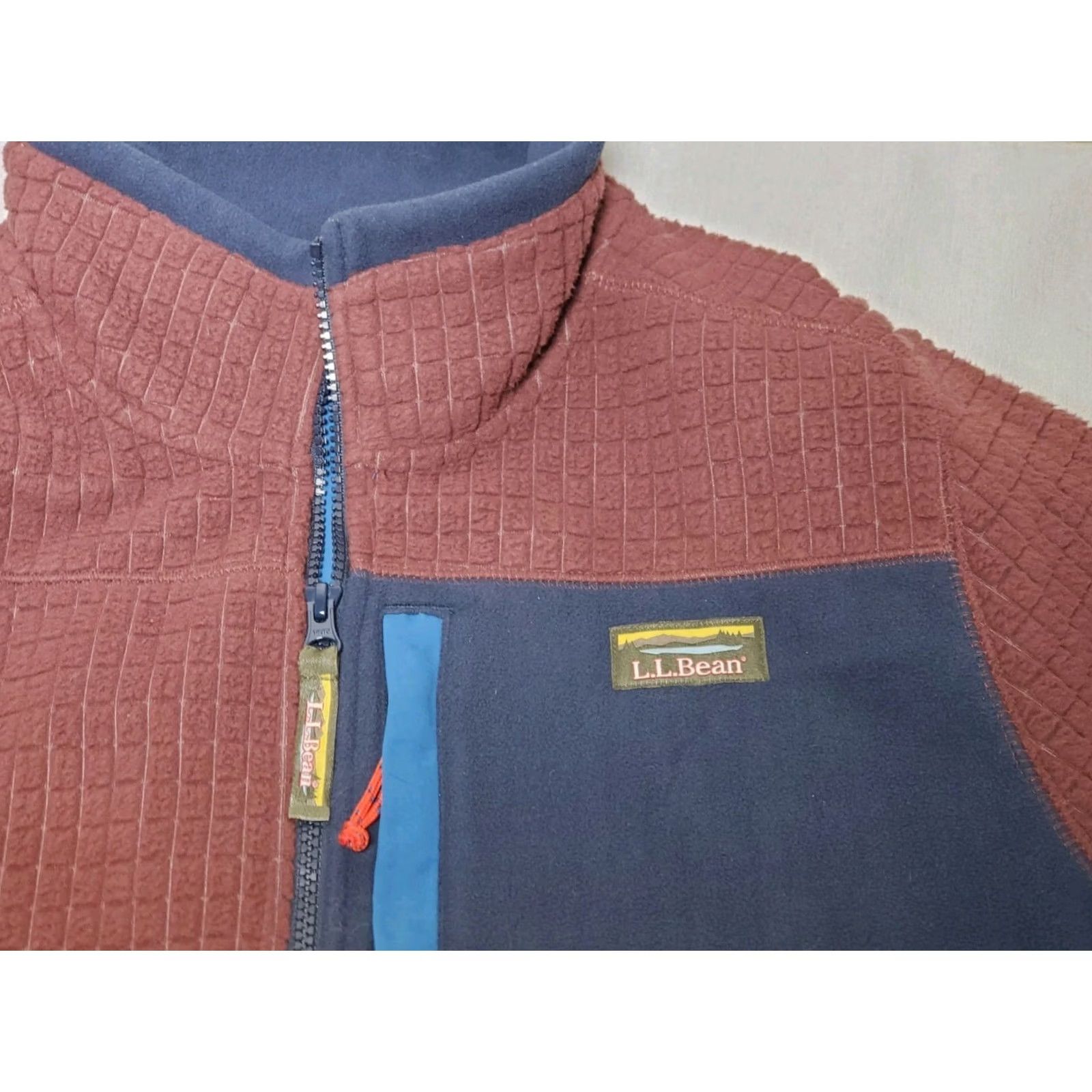 Vintage VINTAGE L.L.Bean Mountain Classic Windproof Fleece Jacket Hoodie Maroon and Blue XL Mens Size US XL / EU 56 / 4 - 5 Thumbnail