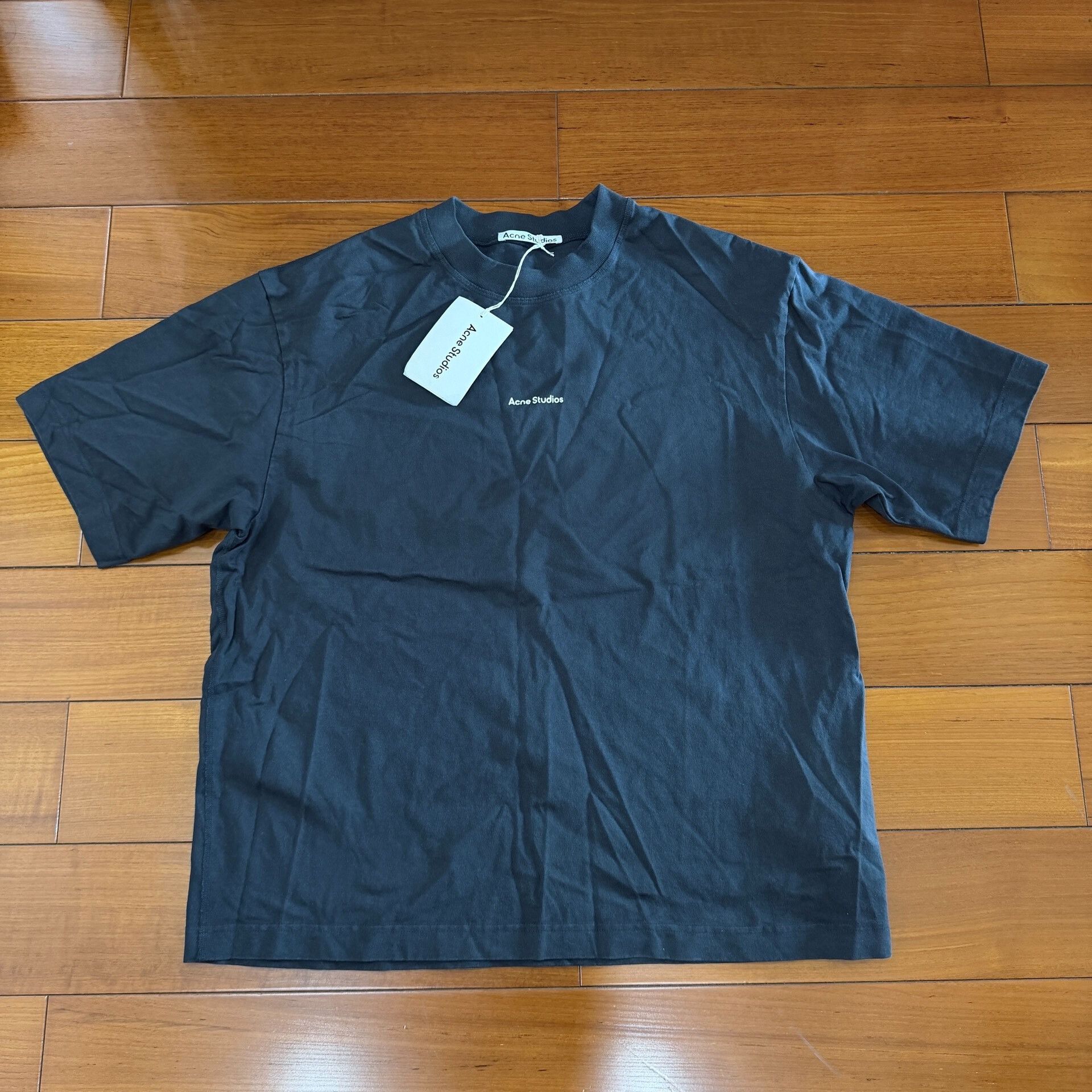 Acne Studios Acne Studios Small Slogan T-Shirt Size US L / EU 52-54 / 3 - 1 Thumbnail