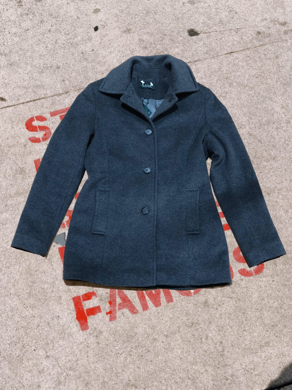 Lauren Ralph Lauren Streetwear Gray Down Jacket Button Ups Lauren Ralph Lauren Size S / US 4 / IT 40 - 1 Thumbnail
