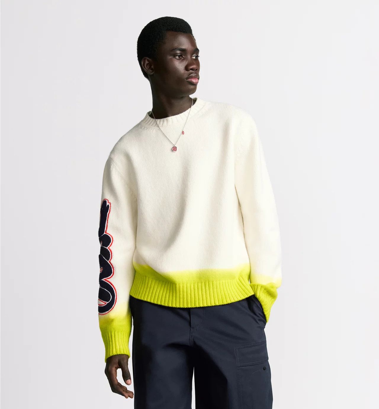 Dior × Kaws o1w1db10125 Sweater in Multicolor Size US XXL / EU 58 / 5 - 2 Thumbnail