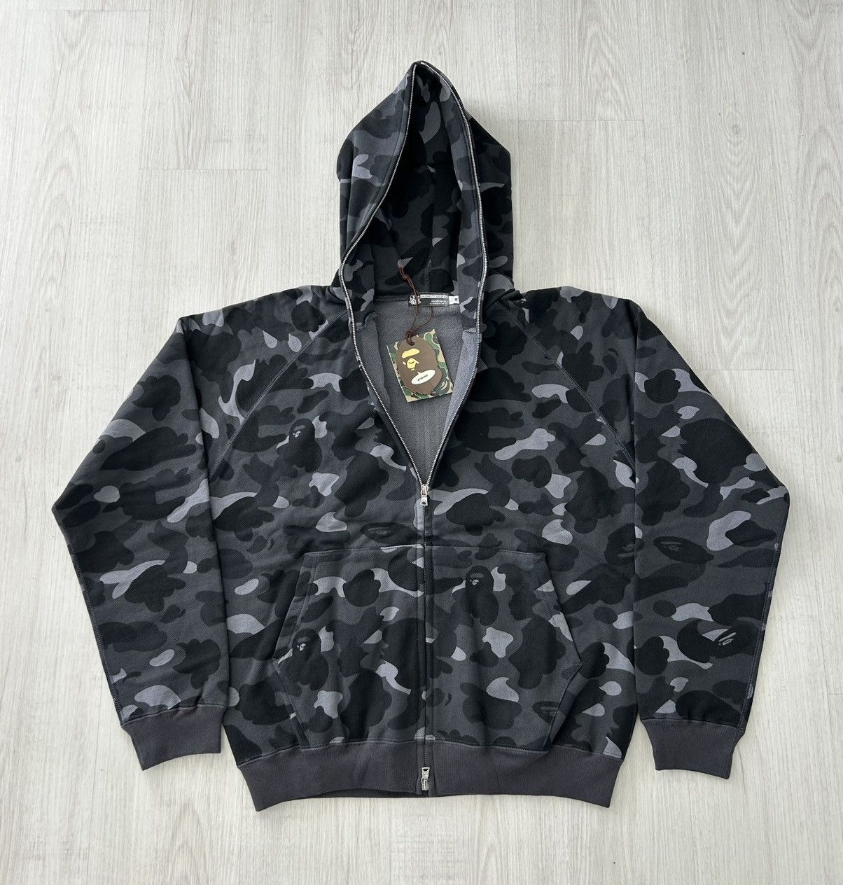 Bape RARE OG 2005 A BATHING APE NFS BLACK CAMO FULLZIP HOODIE Size US M / EU 48-50 / 2 - 1 Thumbnail