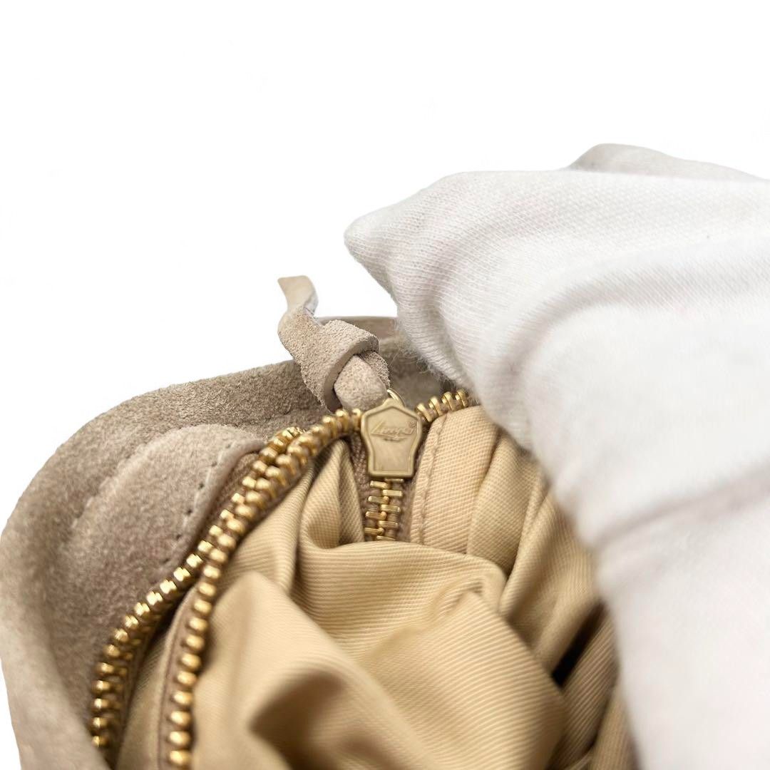 Miu Miu Miu Miu - Flower Handbag Suede Pouch Gold Hardware Size ONE SIZE - 8 Thumbnail