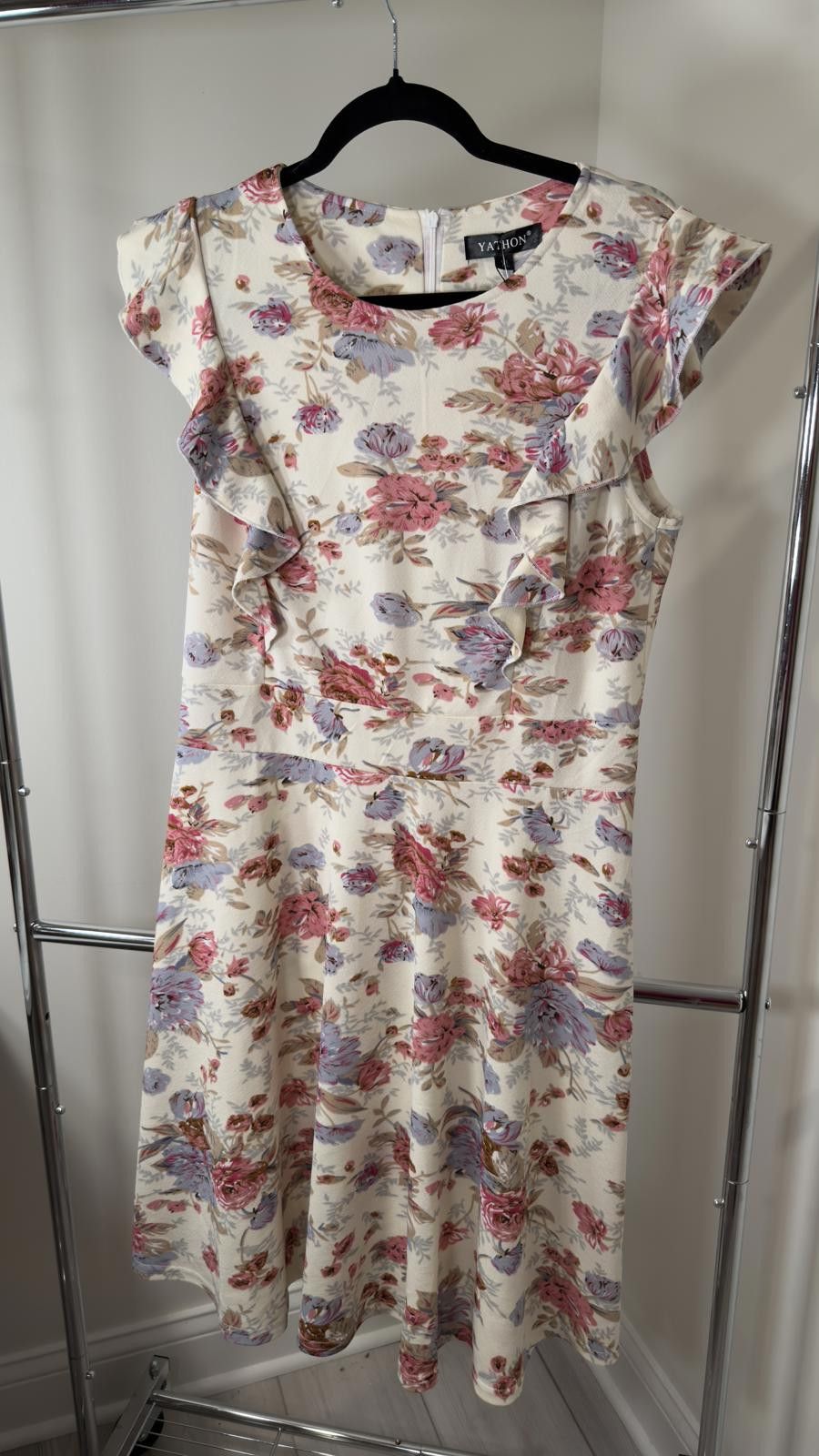 Designer YATHON Floral A-Line Dress - Elegant & Stylish Size XL / US 12-14 / IT 48-50 - 1 Thumbnail