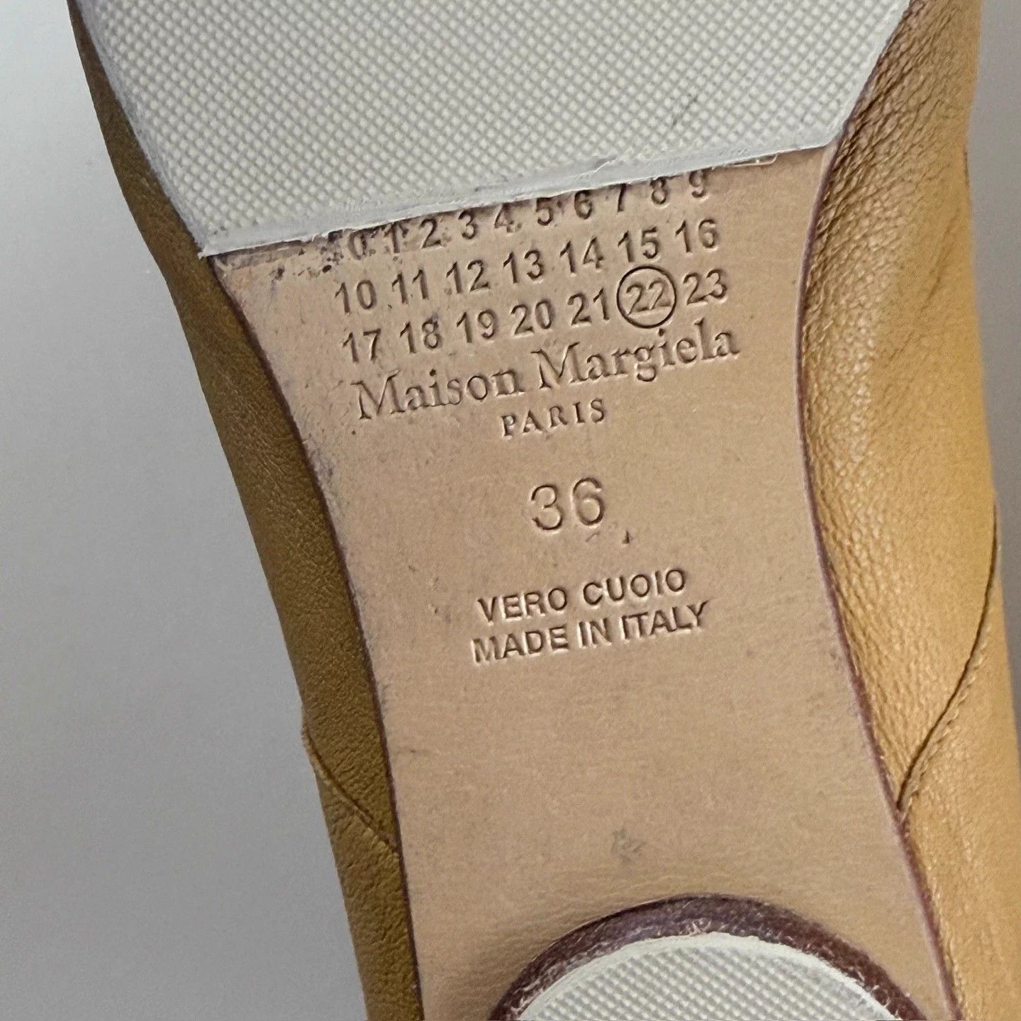 Maison Margiela Maison Margiela Marigold Tabi Low Heel 36 99 New Size US 5 / IT 35 - 7 Thumbnail