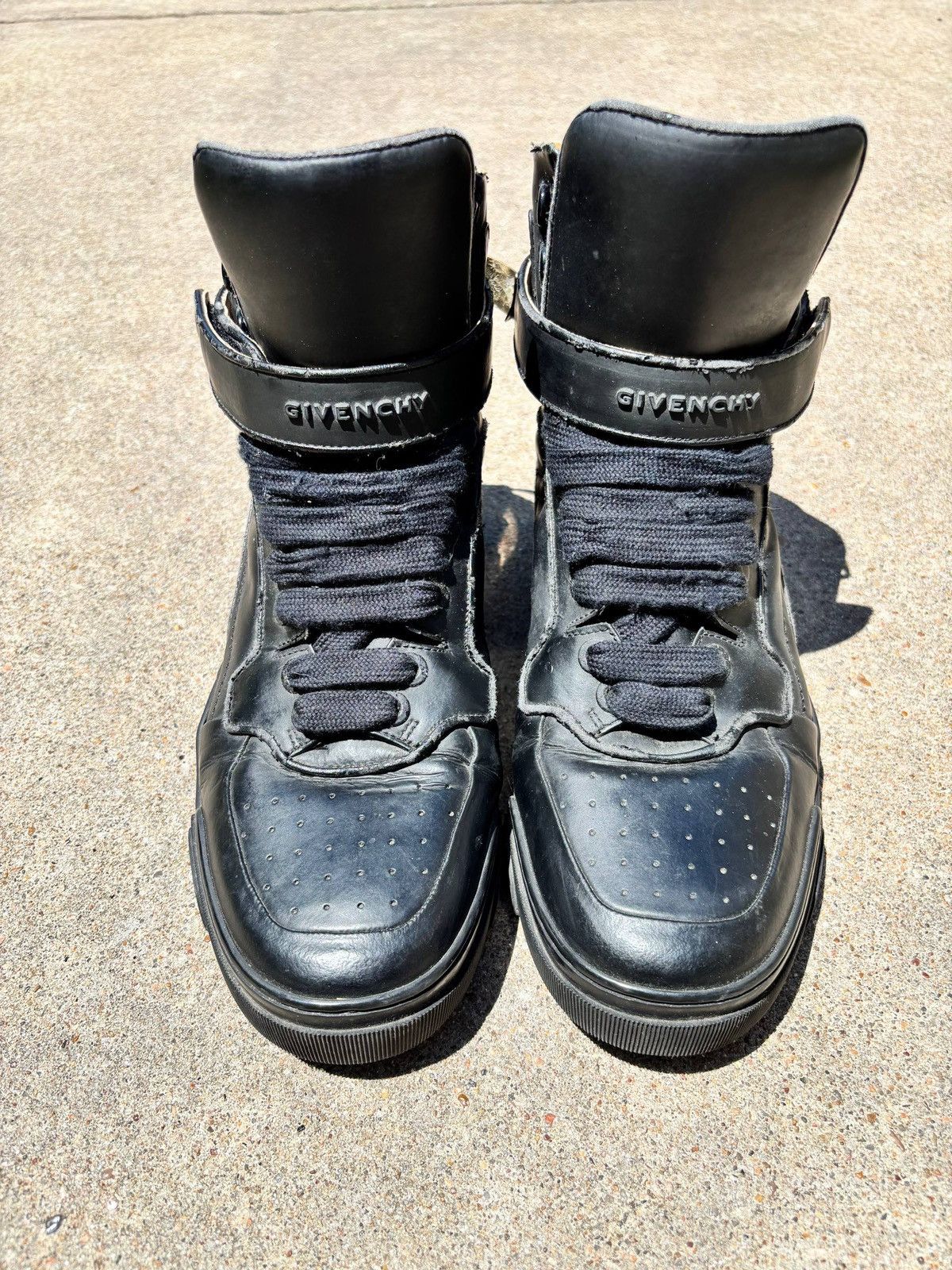 Givenchy Givenchy Tyson Total Black Size US 10 / EU 43 - 2 Thumbnail