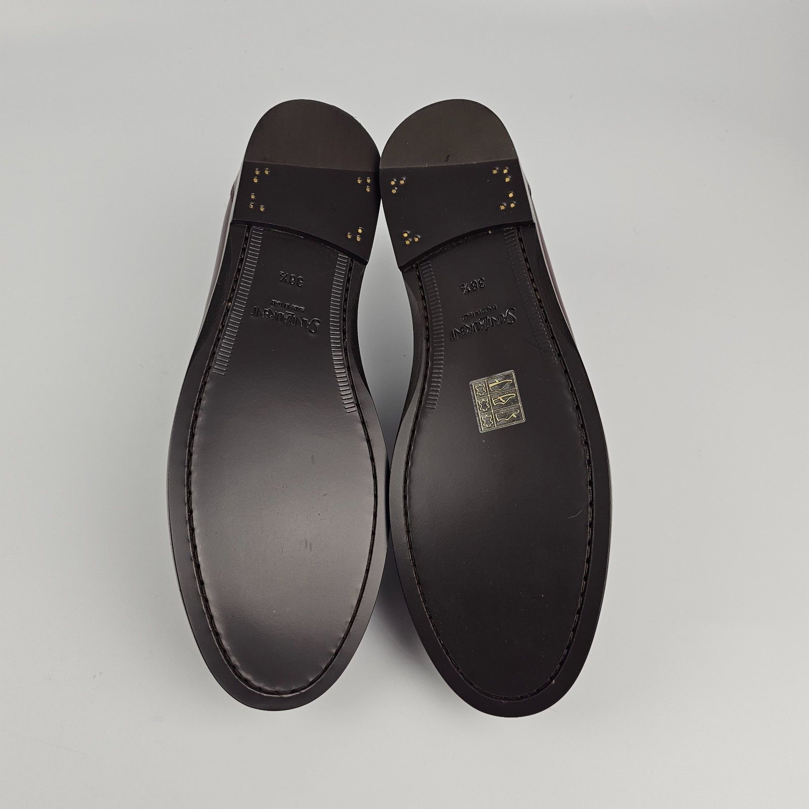 SAINT LAURENT Le Loafer Vendome Red Smooth Leather Loafers N