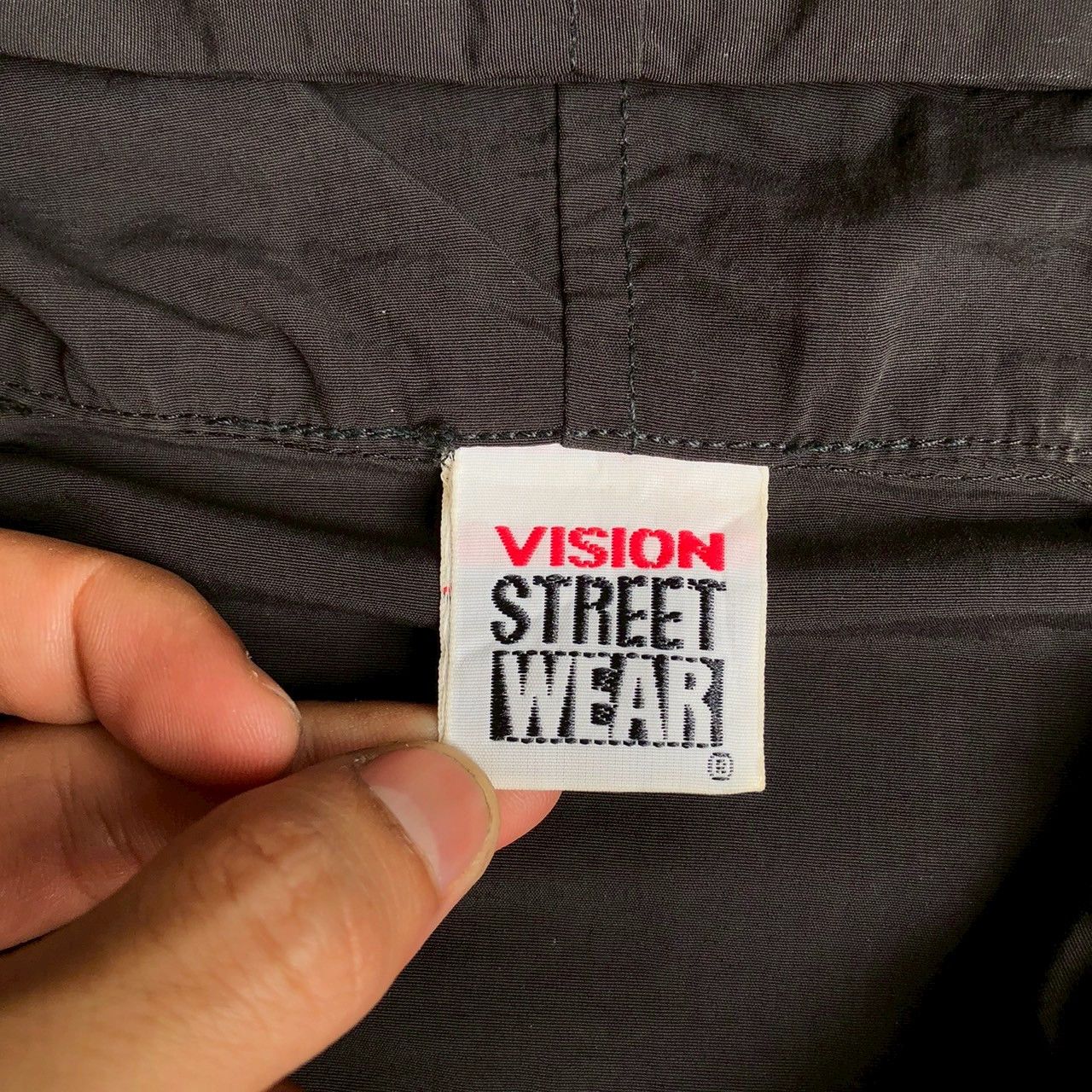 Vision Streetwear Vintage 90s Vision Street Wear Logo Hooded Anorak Jacket Size US L / EU 52-54 / 3 - 8 Thumbnail