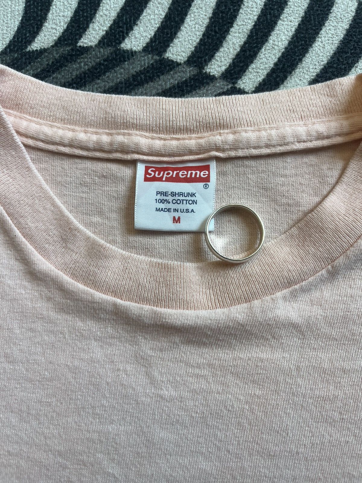 Supreme Supreme Phone Tee Photo Collection 18’s Tshirt Size US M / EU 48-50 / 2 - 6 Thumbnail