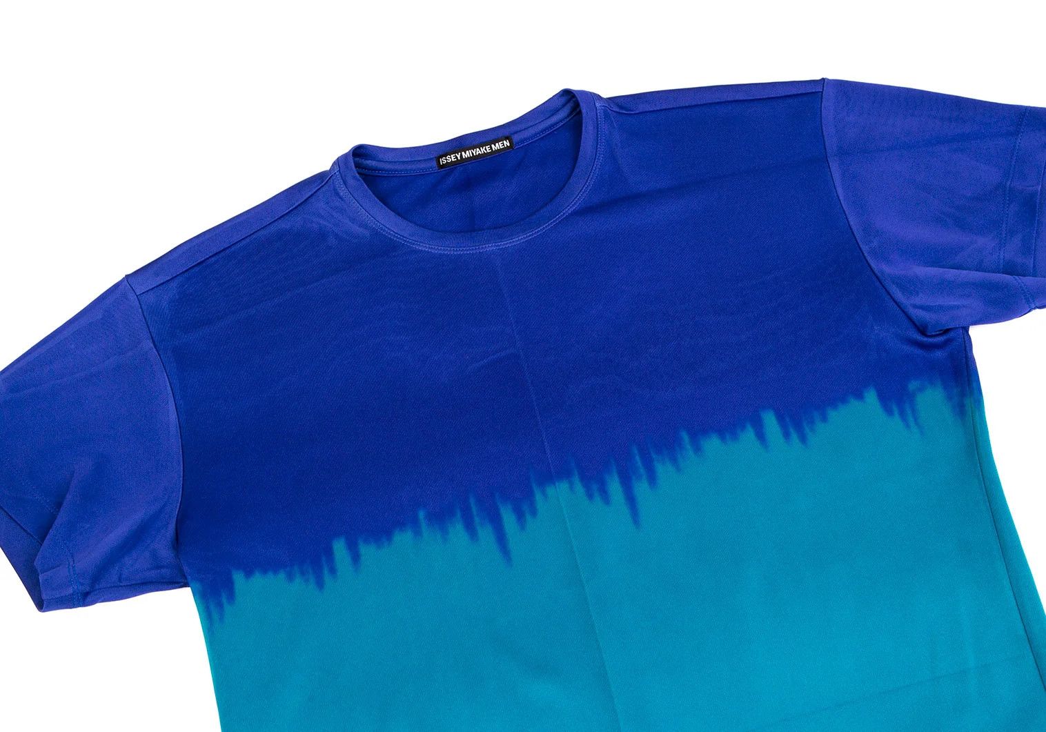 Issey Miyake Hand-Dyed Stretch T-Shirt in Blue Emerald Size US XL / EU 56 / 4 - 2 Thumbnail