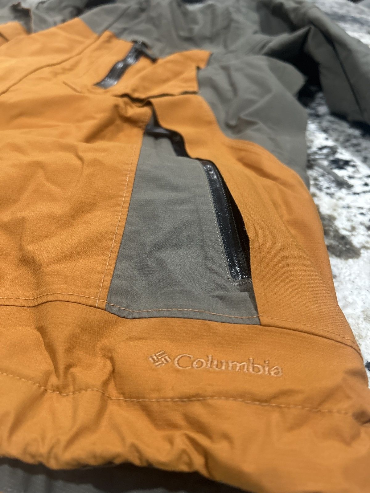 Columbia Colombia Titanium jacket Size US L / EU 52-54 / 3 - 7 Thumbnail