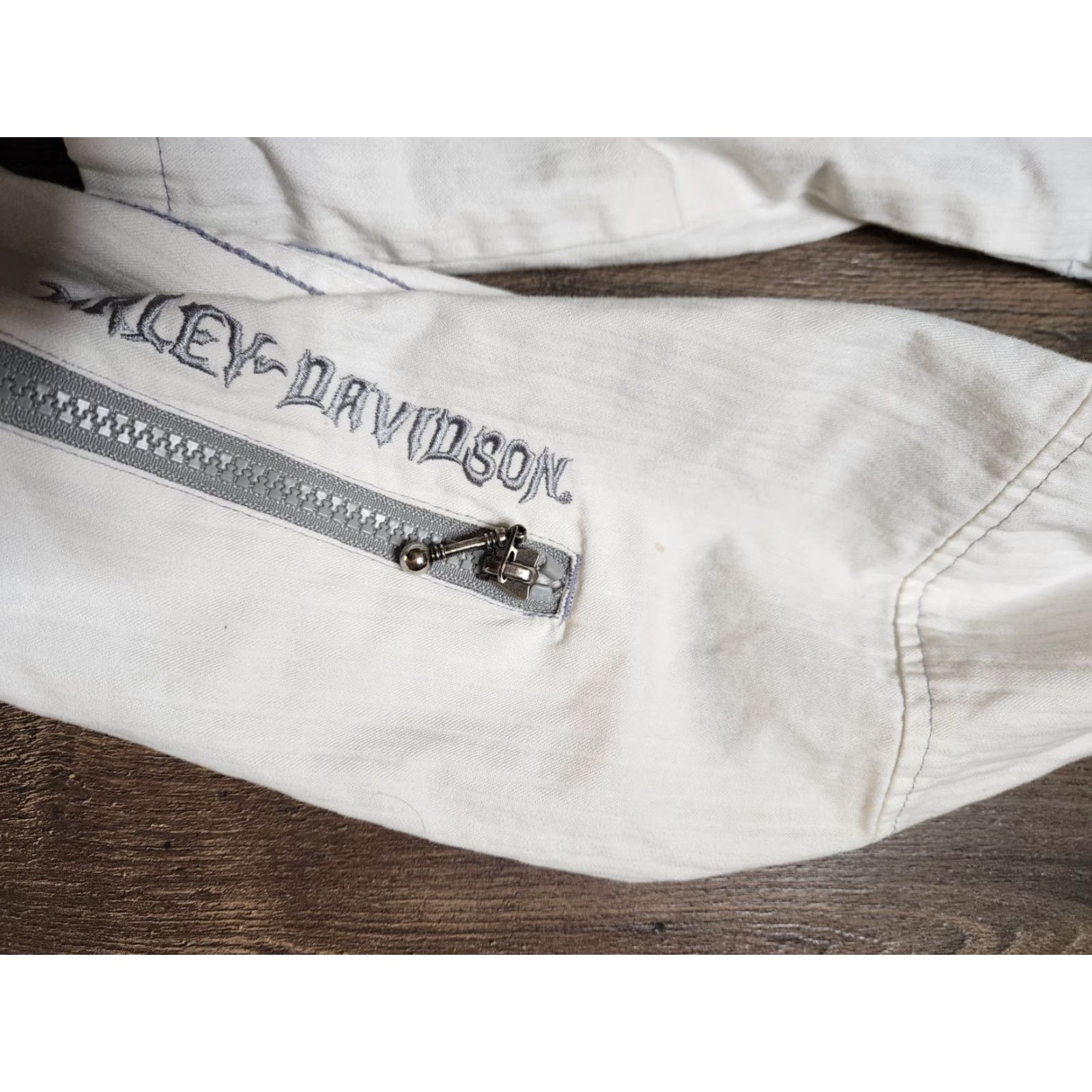 Harley Davidson VINTAGE Harley-Davidson Embroidered Hoodie Jacket SHORT White M Womens Logo Full Zip Hooded Biker 90s Casual Distressed Size M / US 6-8 / IT 42-44 - 3 Thumbnail