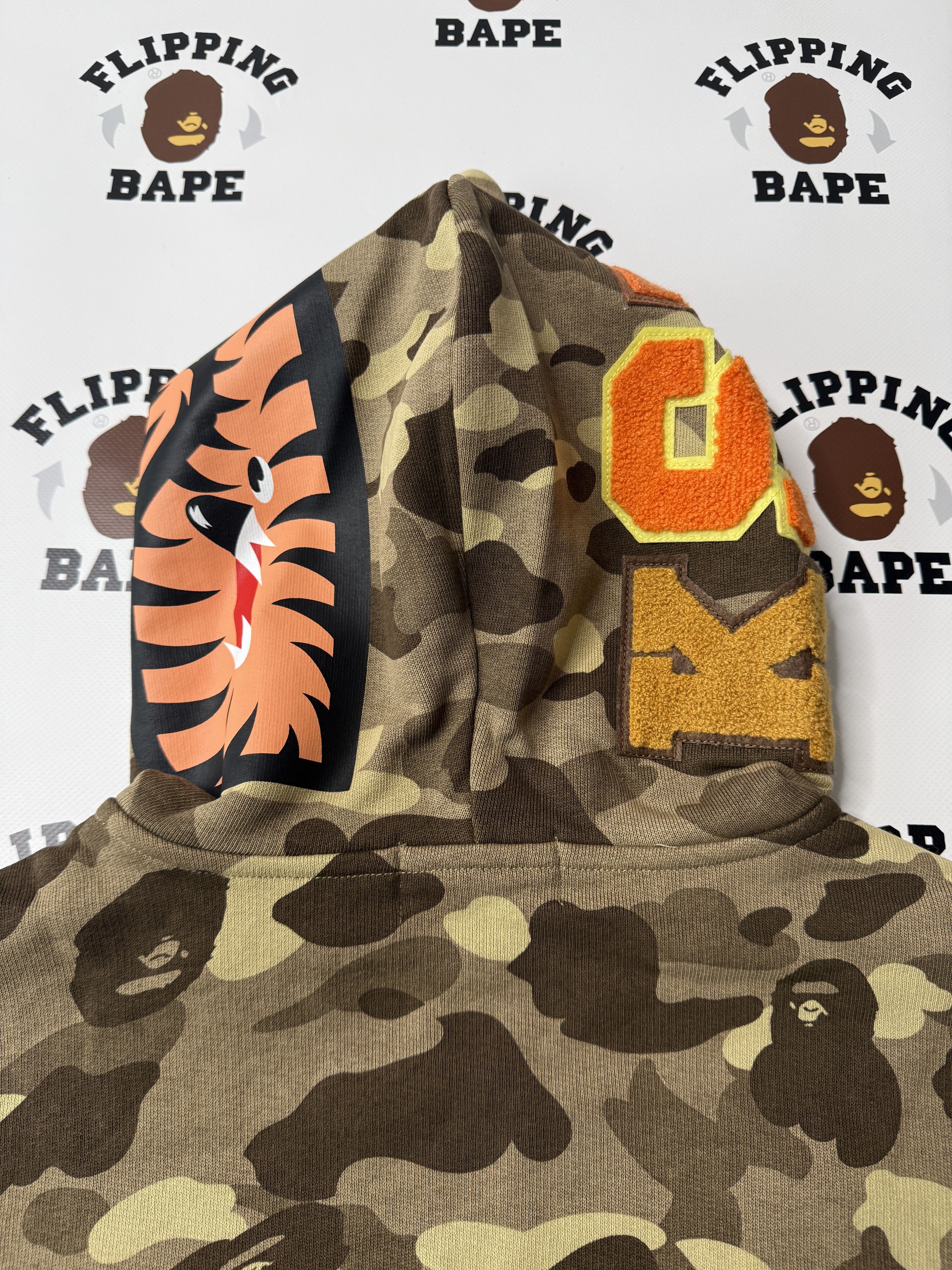 Bape BAPE X STRAYKIDS PUPPYM SHARK FULL ZIP HOODIE Size US S / EU 44-46 / 1 - 6 Thumbnail
