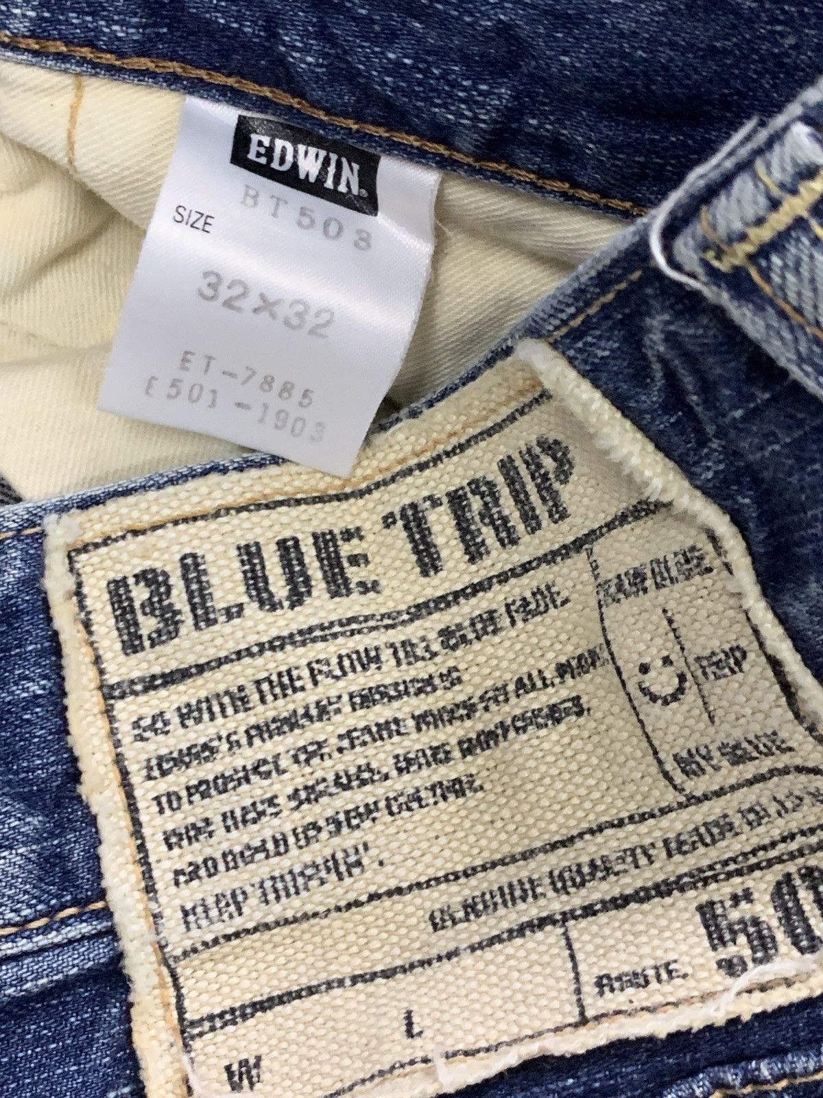 Edwin VINTAGE EDWIN BLUE TRIP FADED BLUE. Size US 34 / EU 50 - 7 Thumbnail