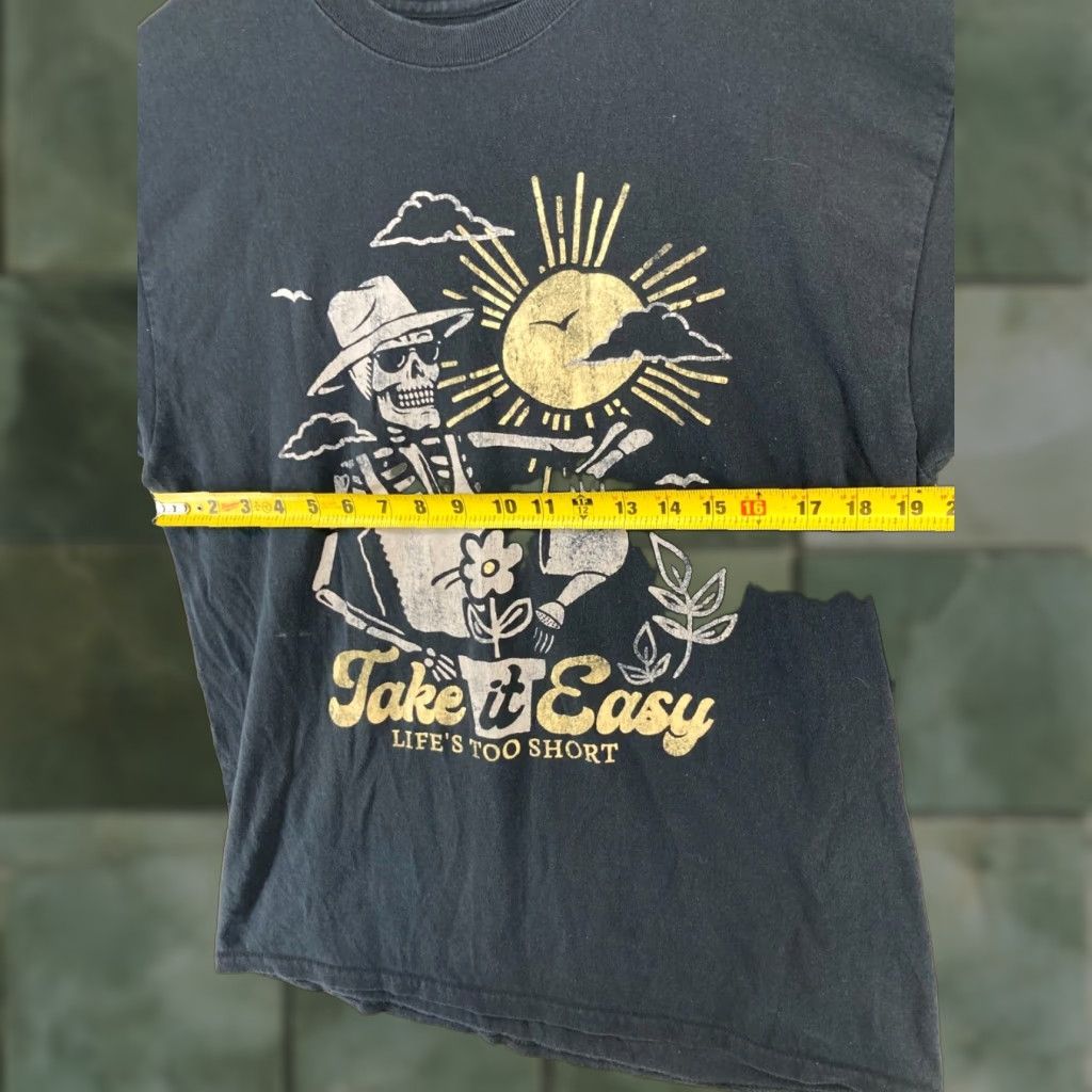 Vintage DOM Mens TShirt Large Black Skeleton Take It Easy Lifes Too Short Gardening Shirt Mens L Black Graphic Print Skull Funny 90s Theme Size US L / EU 52-54 / 3 - 1 Thumbnail