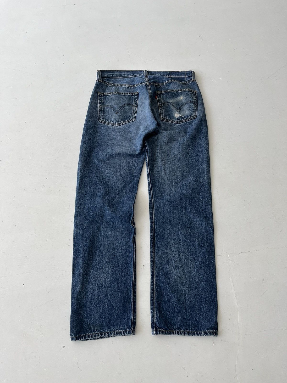 Levi's Vintage Levi’s 501 jeans classic fit Y2K wide leg baggy 90s Size US 34 / EU 50 - 2 Thumbnail
