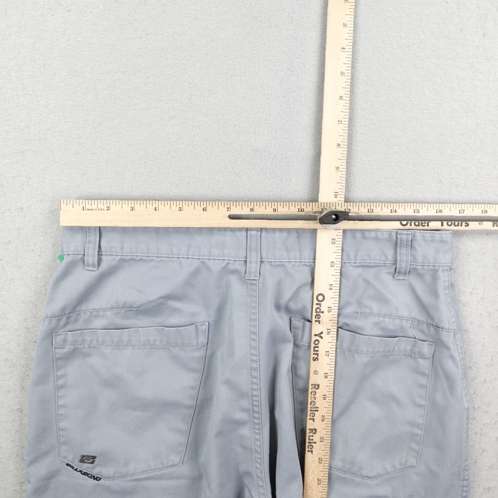 Billabong VINTAGE Billabong Shorts Mens 34 Blue Gray Chino Baggy Skateboarding Skater Y2K Size US 34 / EU 50 - 7 Thumbnail