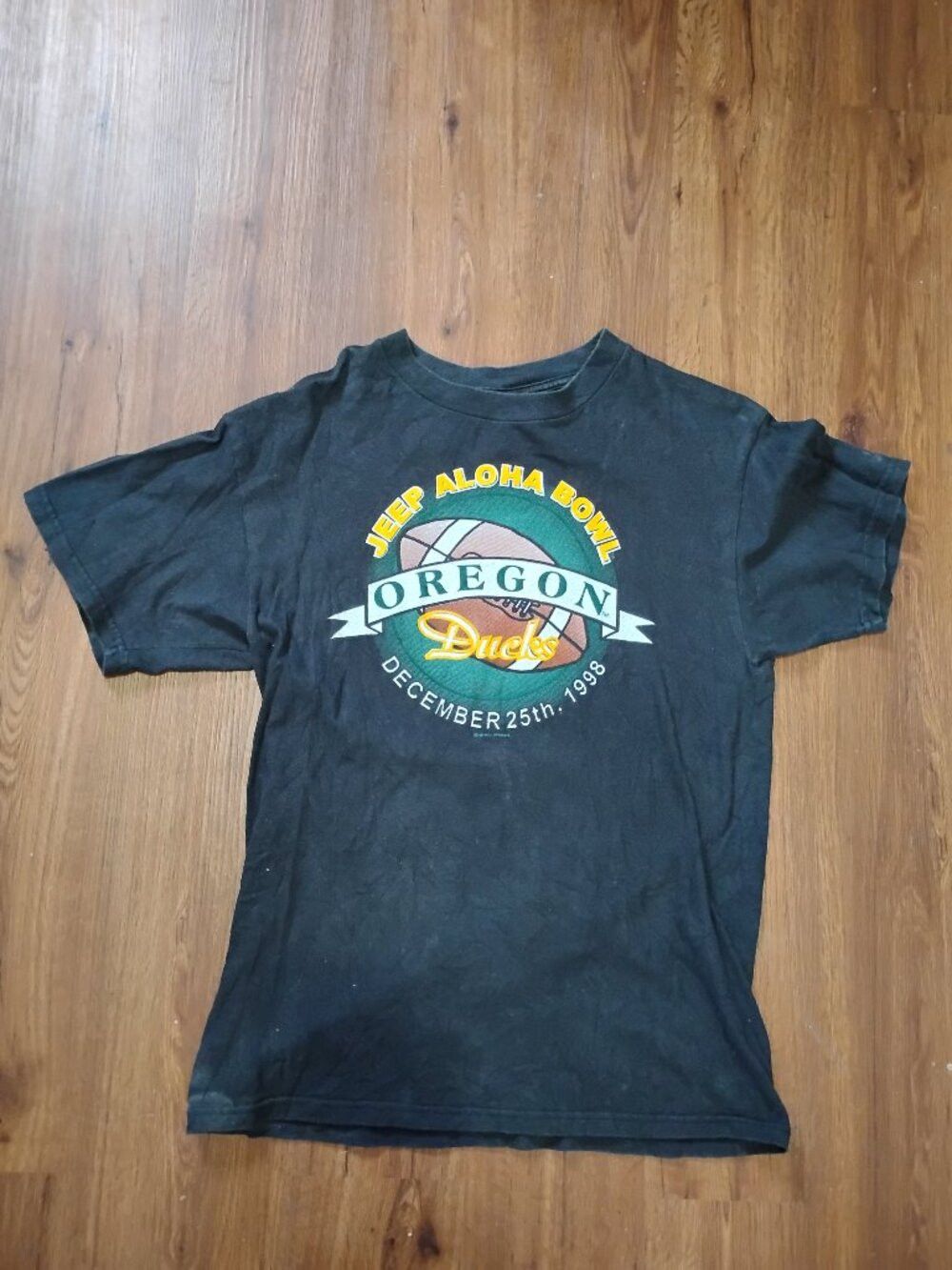 All Sport Vintage Oregon Ducks Jeep Aloha Bowl 1998 T-Shirt Size US M / EU 48-50 / 2 - 2 Thumbnail
