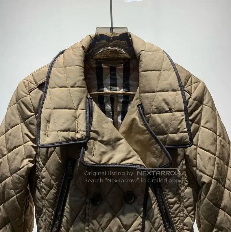 Burberry Burberry Quilted Cotton Jacket in Khaki. Size XS / US 0-2 / IT 36-38 - 3 Thumbnail