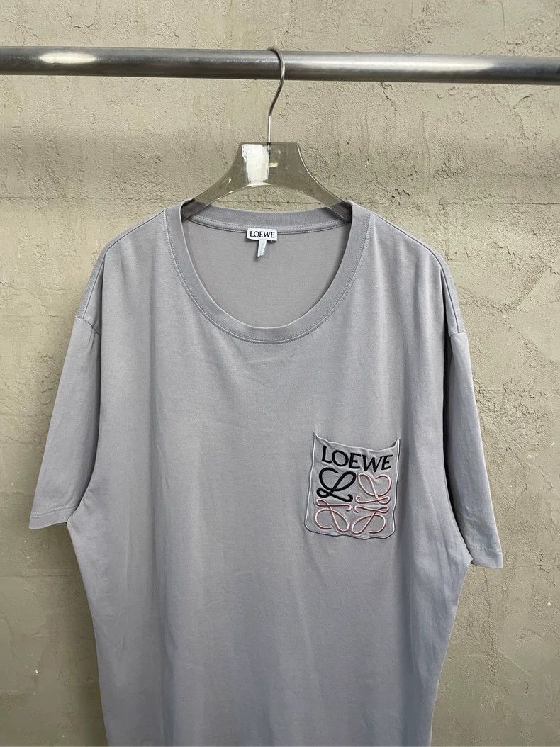 Loewe loewe Gray new pocket embroidered logo short sleeve 2506-Ne Size US XL / EU 56 / 4 - 3 Thumbnail