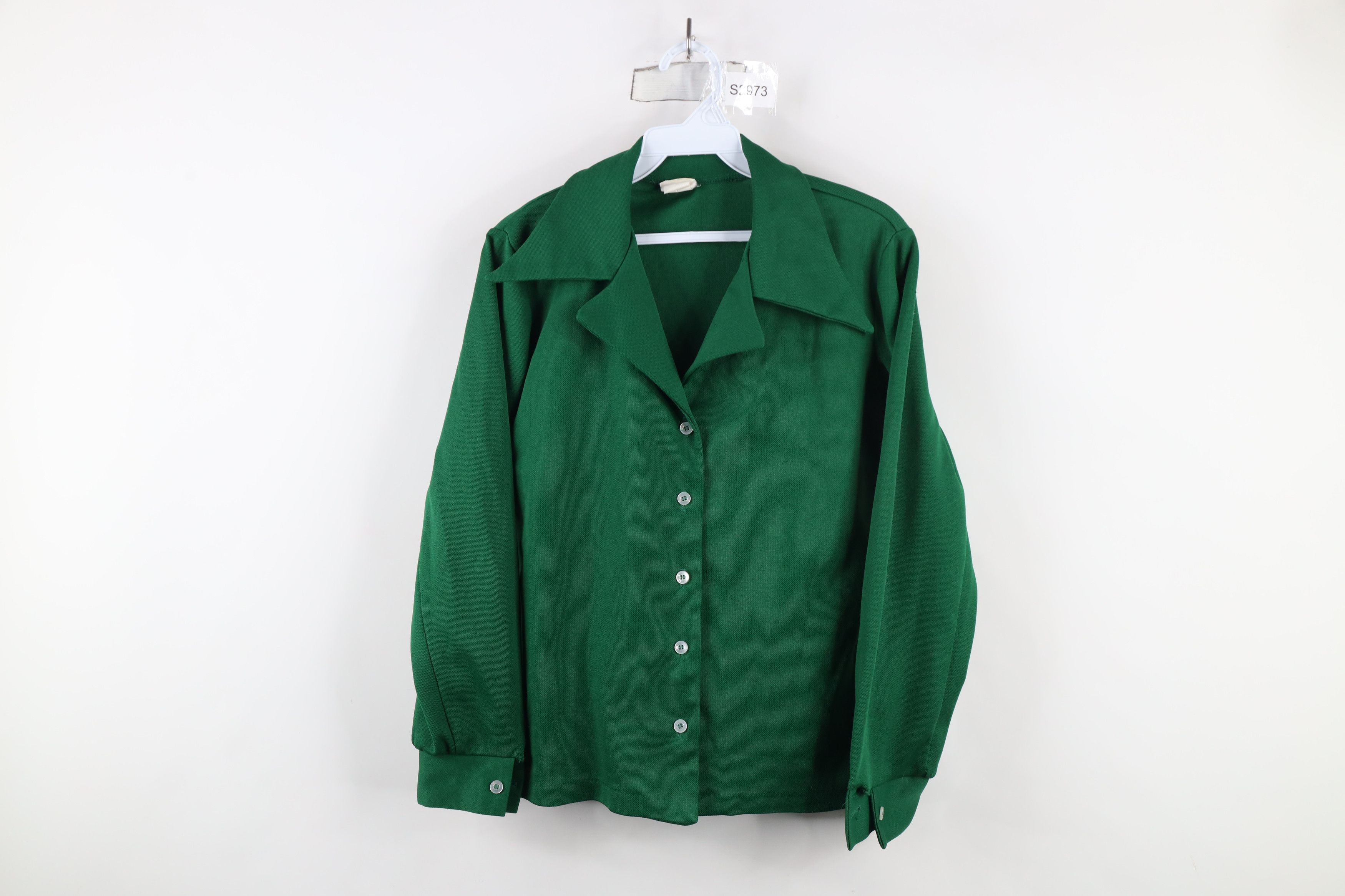 Vintage Vintage 70s Streetwear Knit Button Shirt Green USA Size L / US 10 / IT 46 - 1 Thumbnail