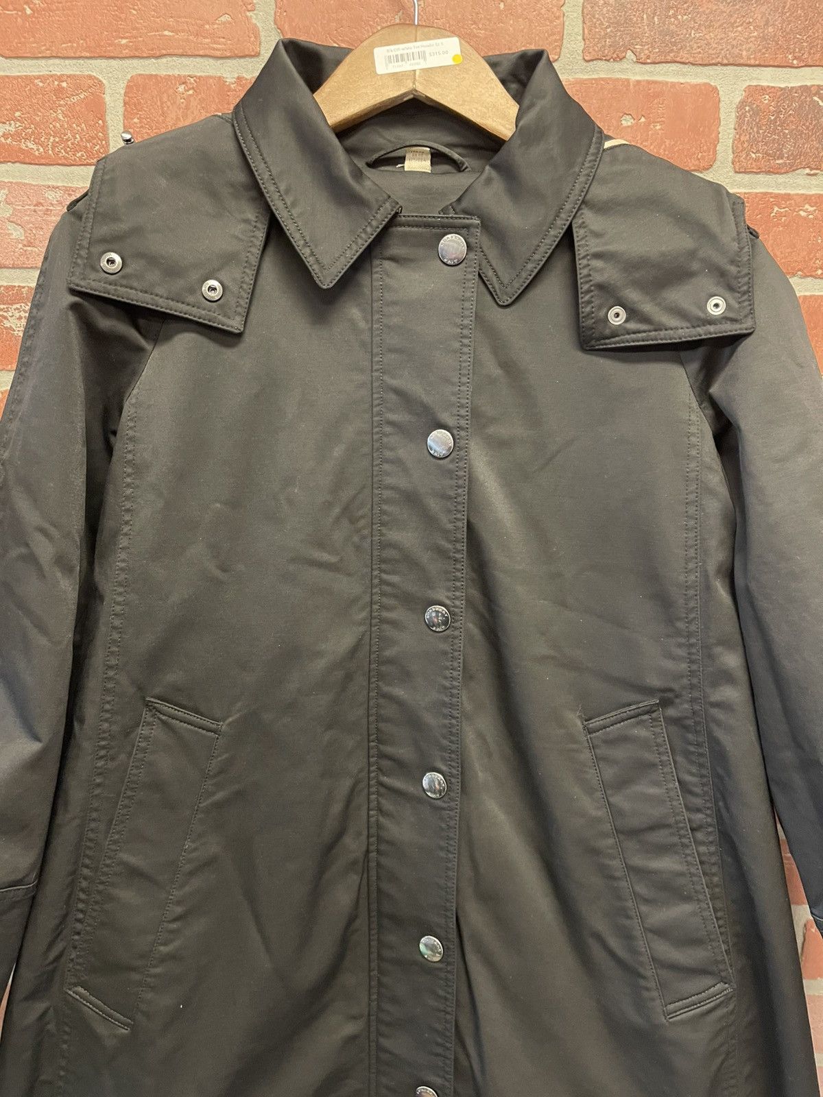 Burberry Size M - Burberry Brit Jacket Black Parka/Raincoat Size M / US 6-8 / IT 42-44 - 4 Thumbnail