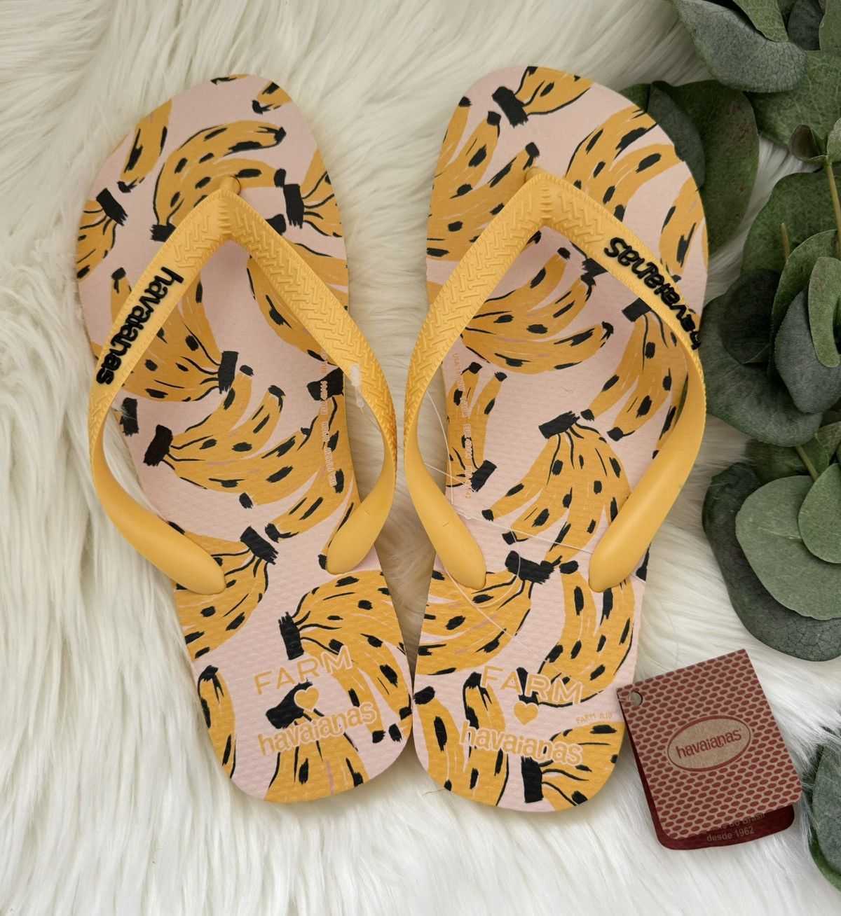 Farm Rio FARM Rio x Havaianas Cheetah Bananas Flip Flops, Size 9-10 Size US 9.5 / IT 39.5 - 7 Thumbnail