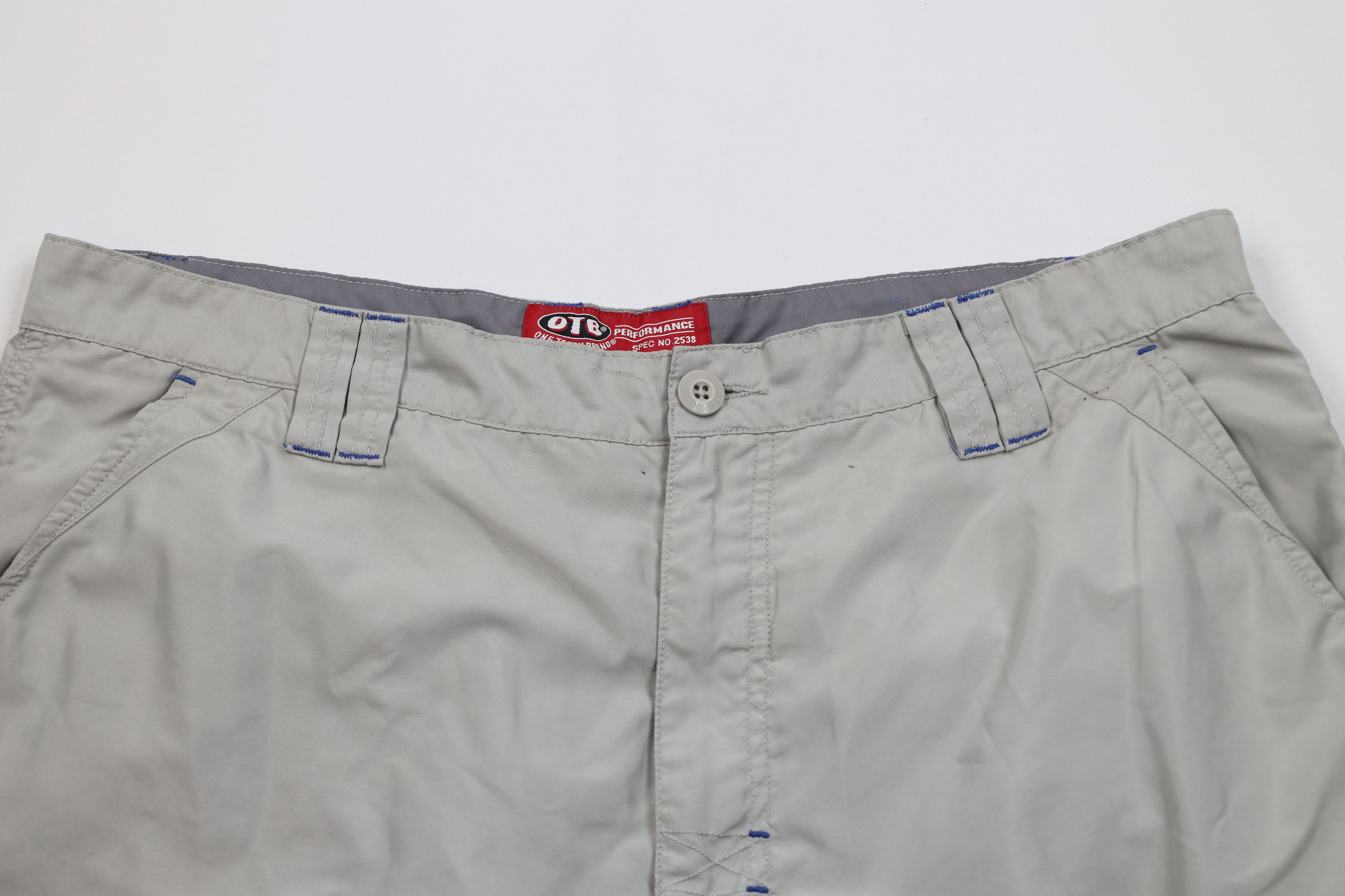 Vintage Vintage 90s Streetwear Fit Microfiber Cargo Shorts Gray Size US 38 / EU 54 - 2 Thumbnail