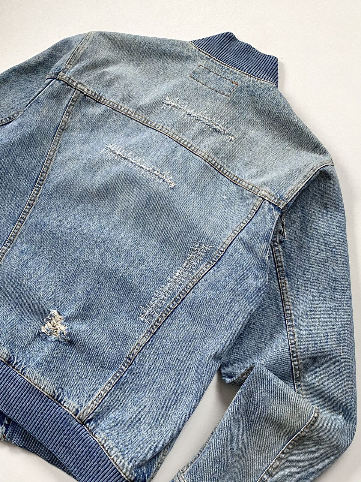 Dolce & Gabbana 00s Dolce&Gabbana Washed Denim Distressed Jacket Size US L / EU 52-54 / 3 - 15 Thumbnail
