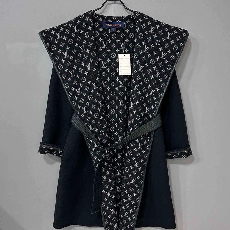 Louis Vuitton Louis Vuitton Monogram Robe Coat - dmc Size US M / EU 48-50 / 2 - 1 Thumbnail