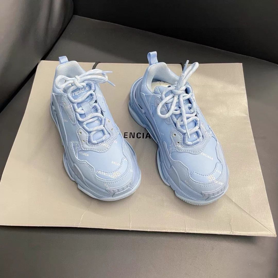 Balenciaga Balenciaga Women's Blue Sneakers Size 35 Size US 4.5 / IT 34.5 - 2 Thumbnail
