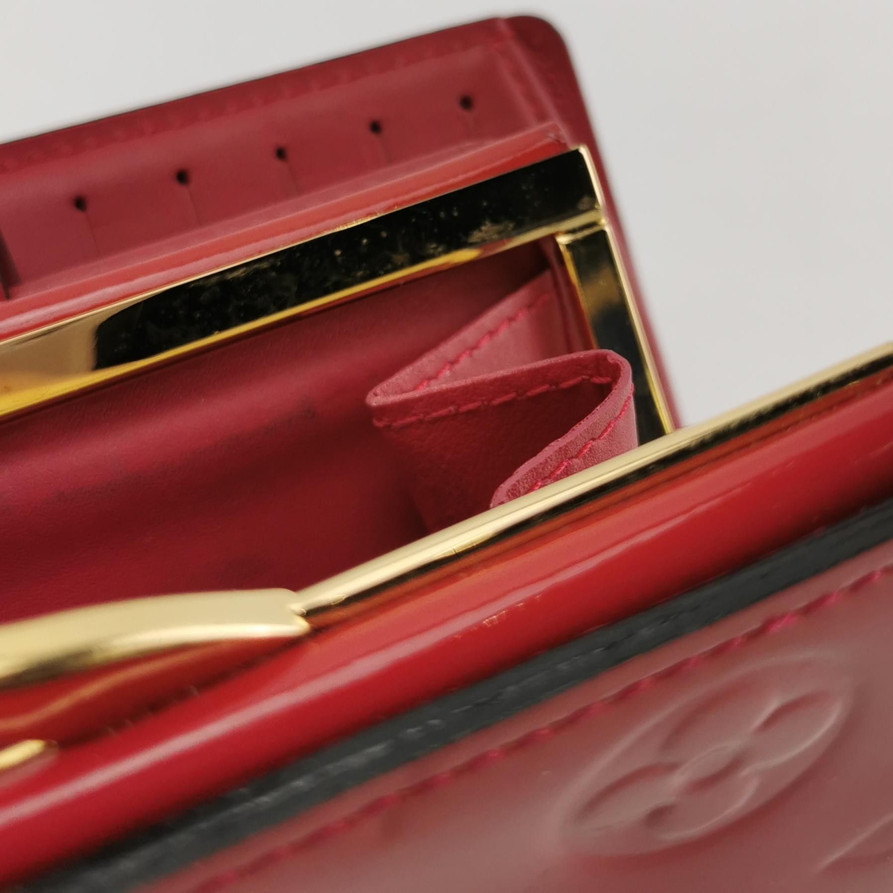 Louis Vuitton Louis Vuitton (LV) Patent leather solid color monogram port Size ONE SIZE - 3 Thumbnail