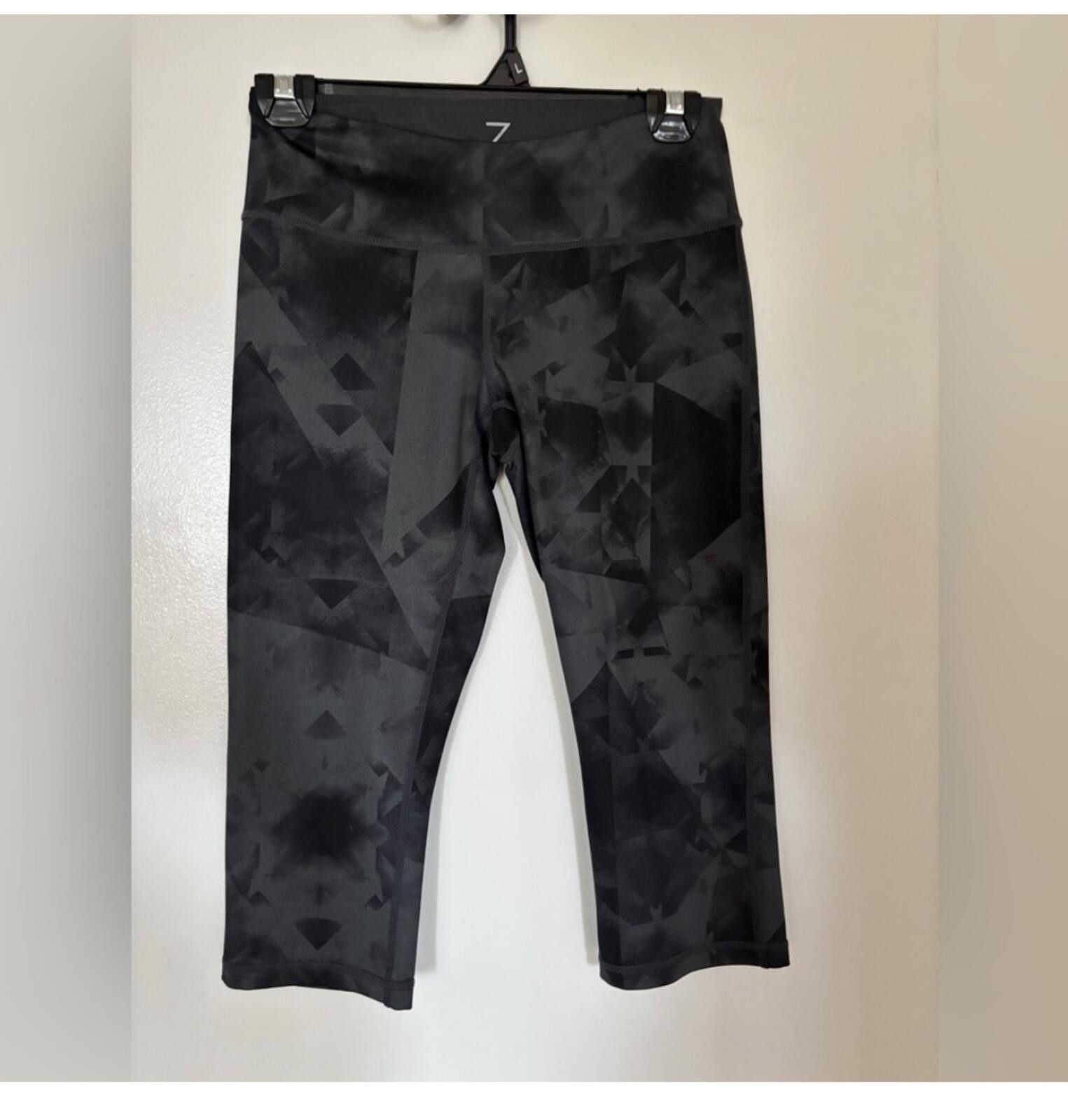 Canterbury of New Zealand Z by Zella active leggings Size 28" / US 6 / IT 42 - 1 Thumbnail